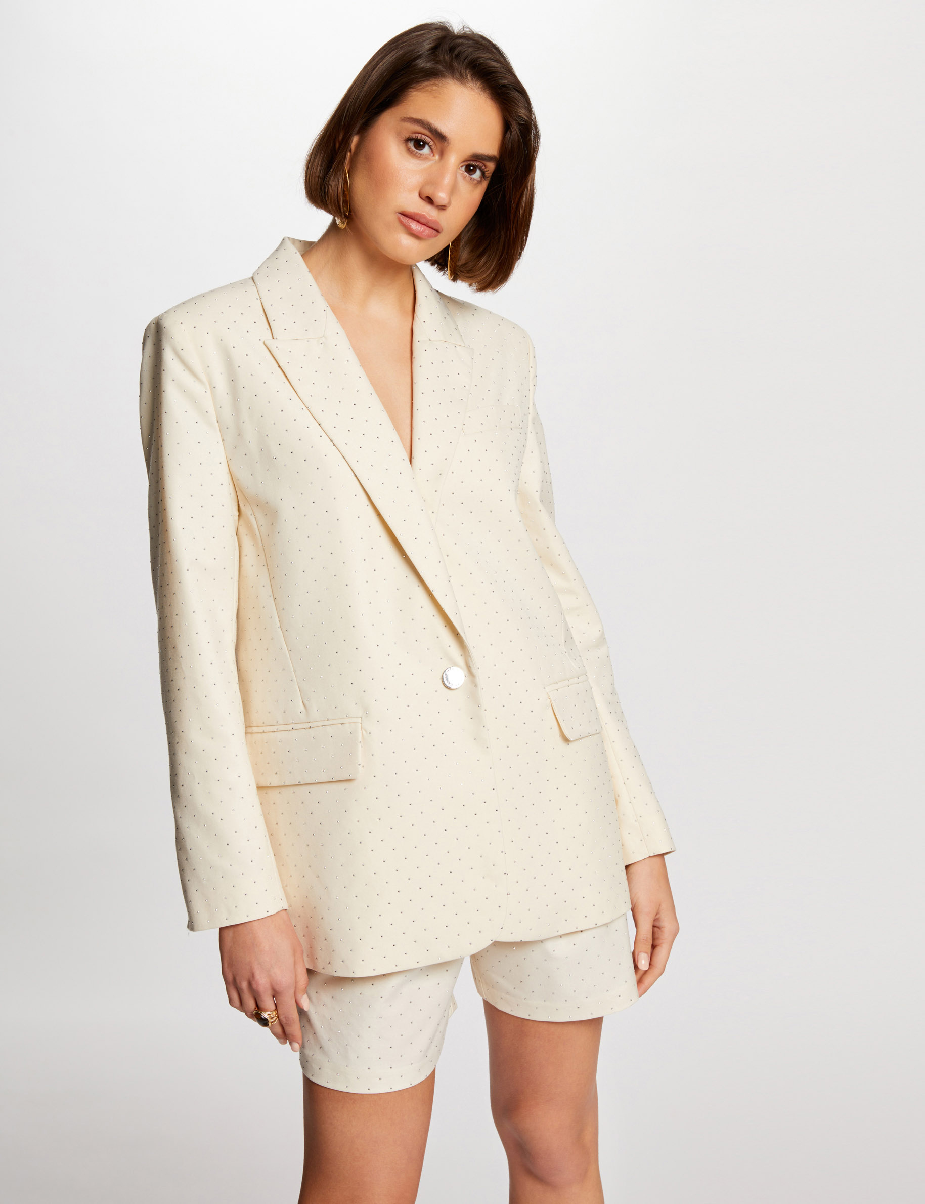 blazer droit a strass vanille femme Blazer droit à strass vanille femme