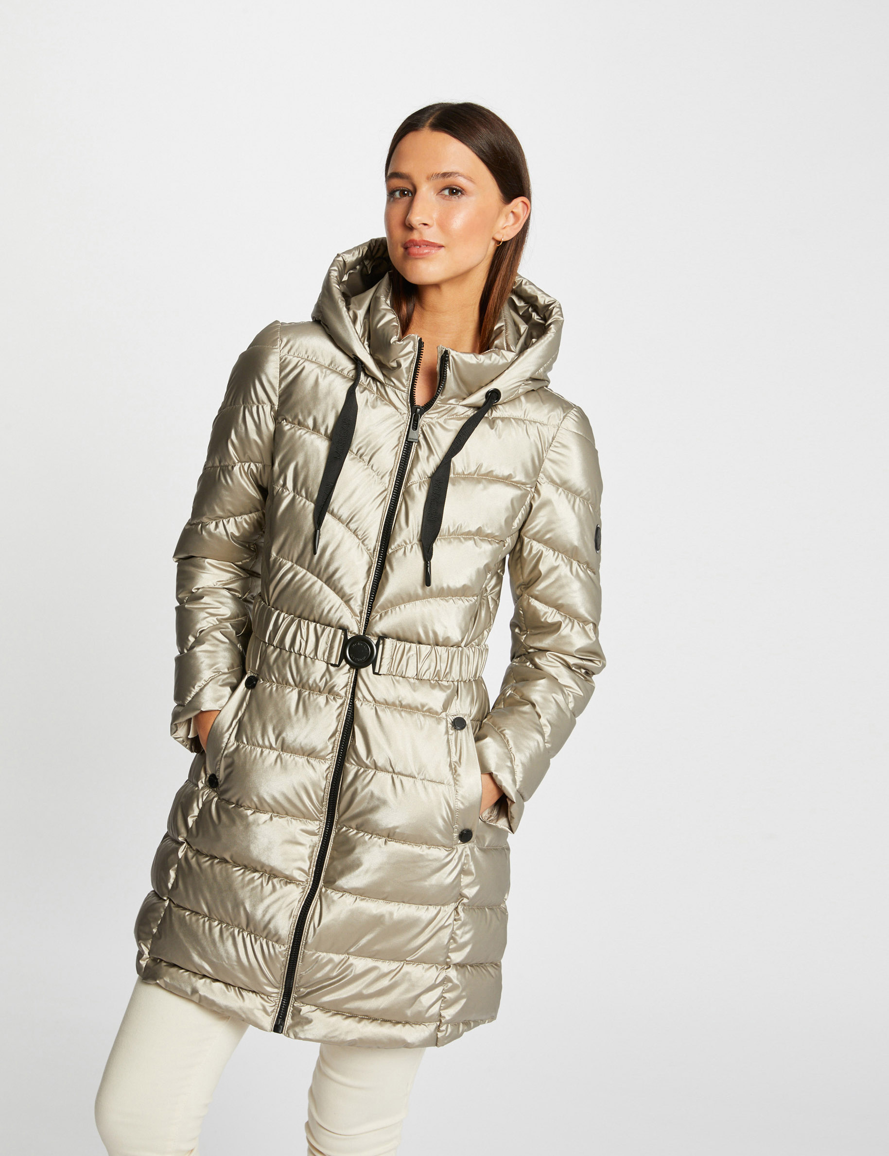 doudoune cintree metallisee a capuche dore femme Doudoune cintrée métallisée à capuche dore femme