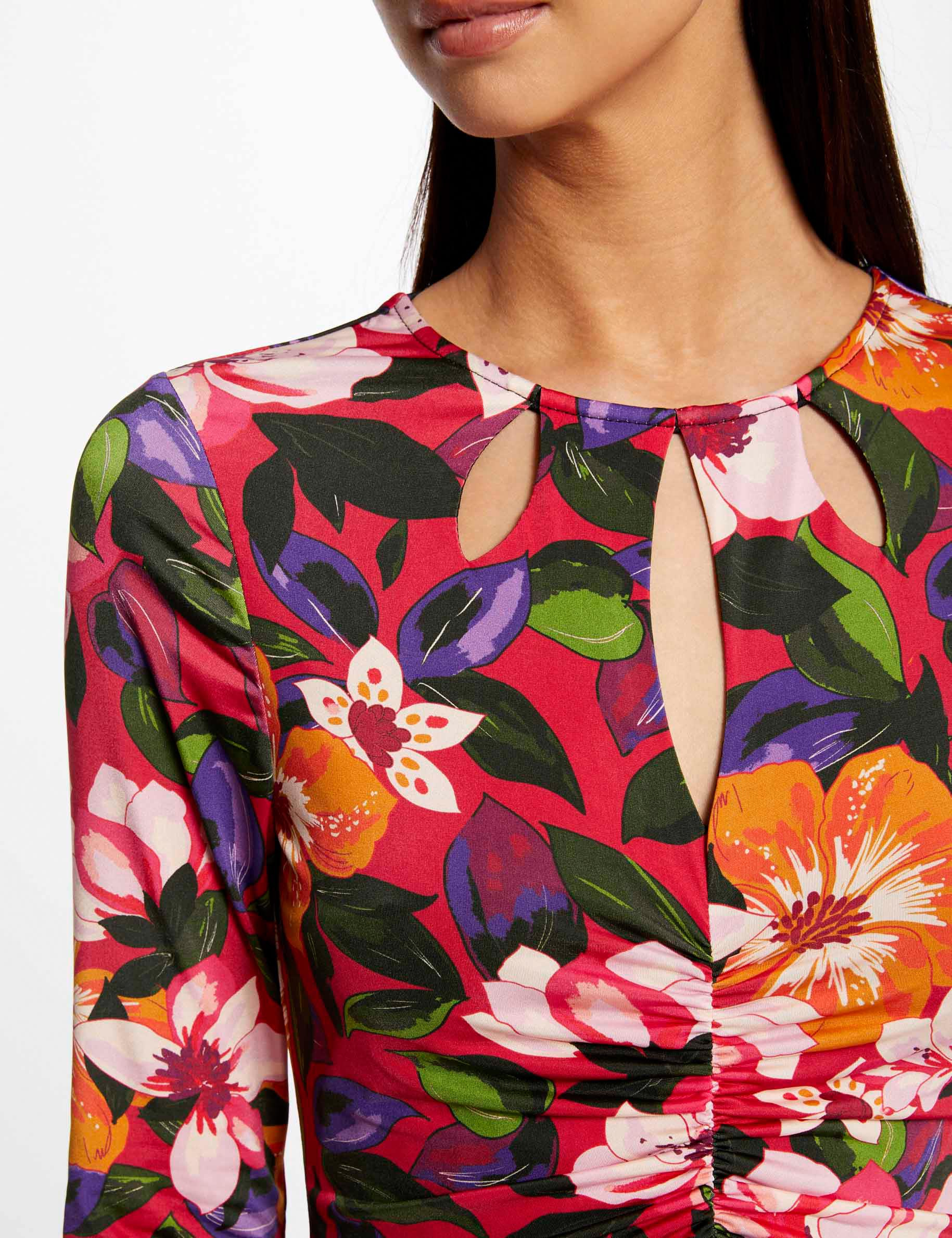 Robe midi ajustée froncée imprimé floral multico femme Robe midi ajustée froncée imprimé floral multico femme