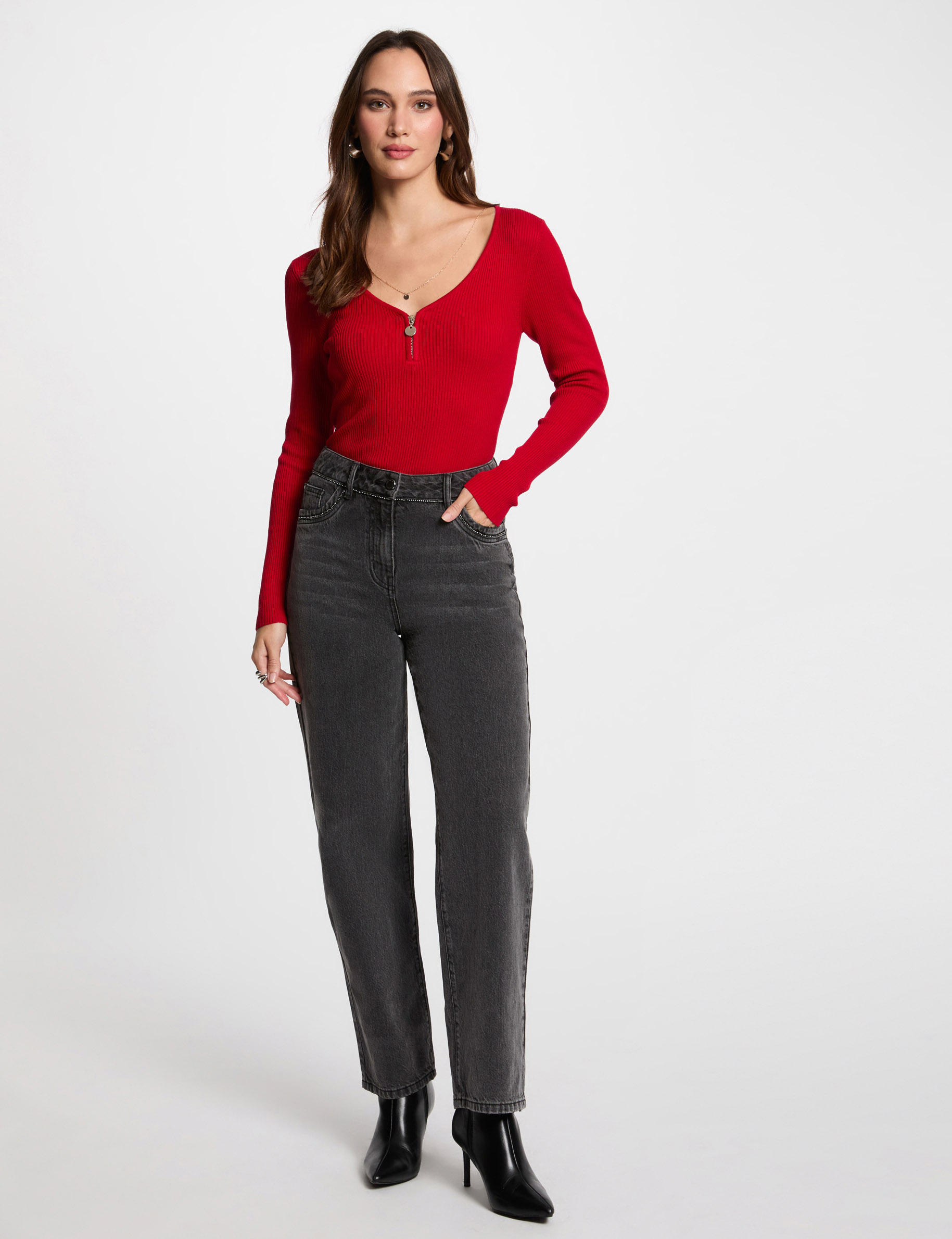 pull manches longues cotele detail zippe rouge femme Pull manches longues côtelé détail zippé rouge femme