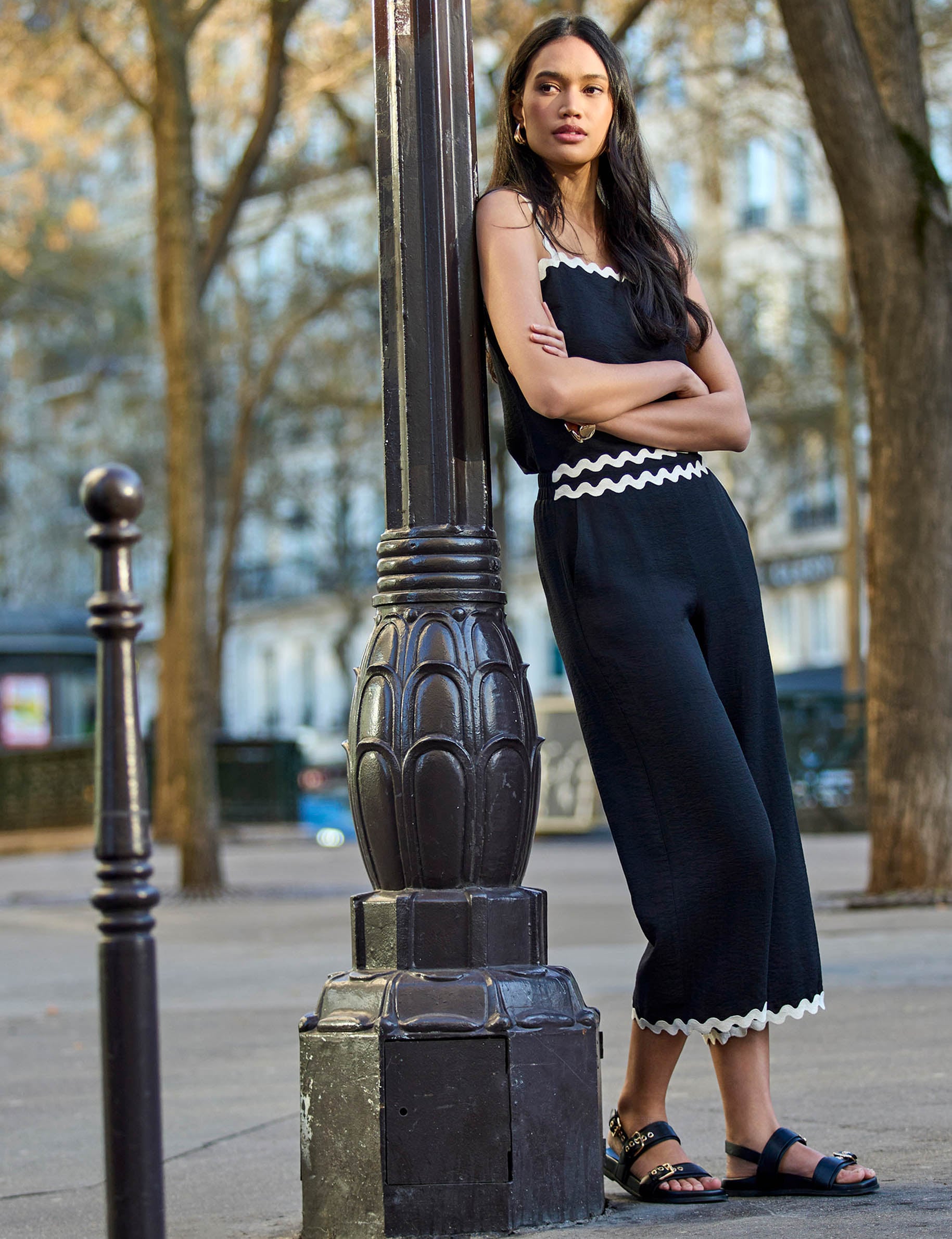Pantalon large 7/8 noir femme