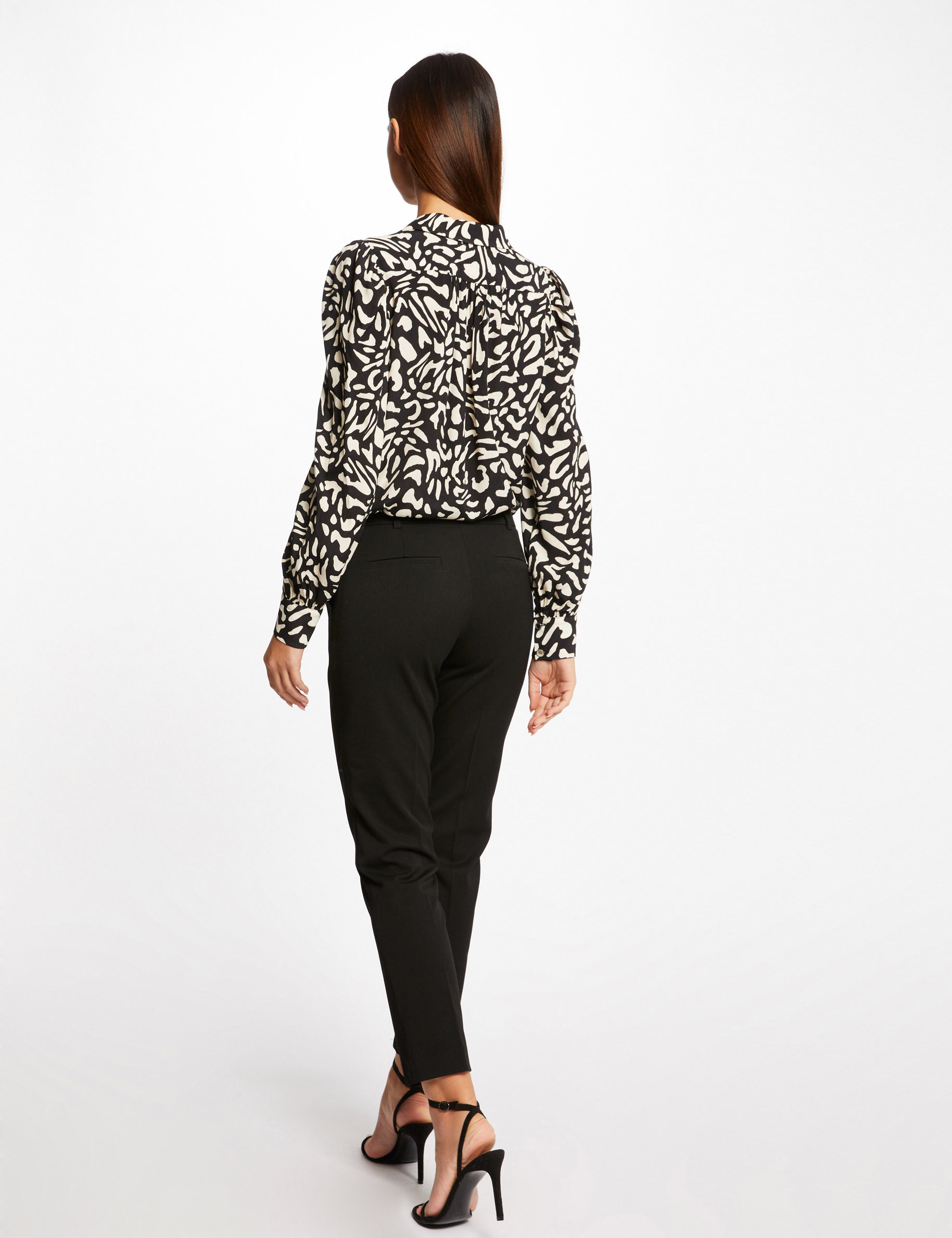 Pantalon tailleur ajusté 7/8ème noir femme