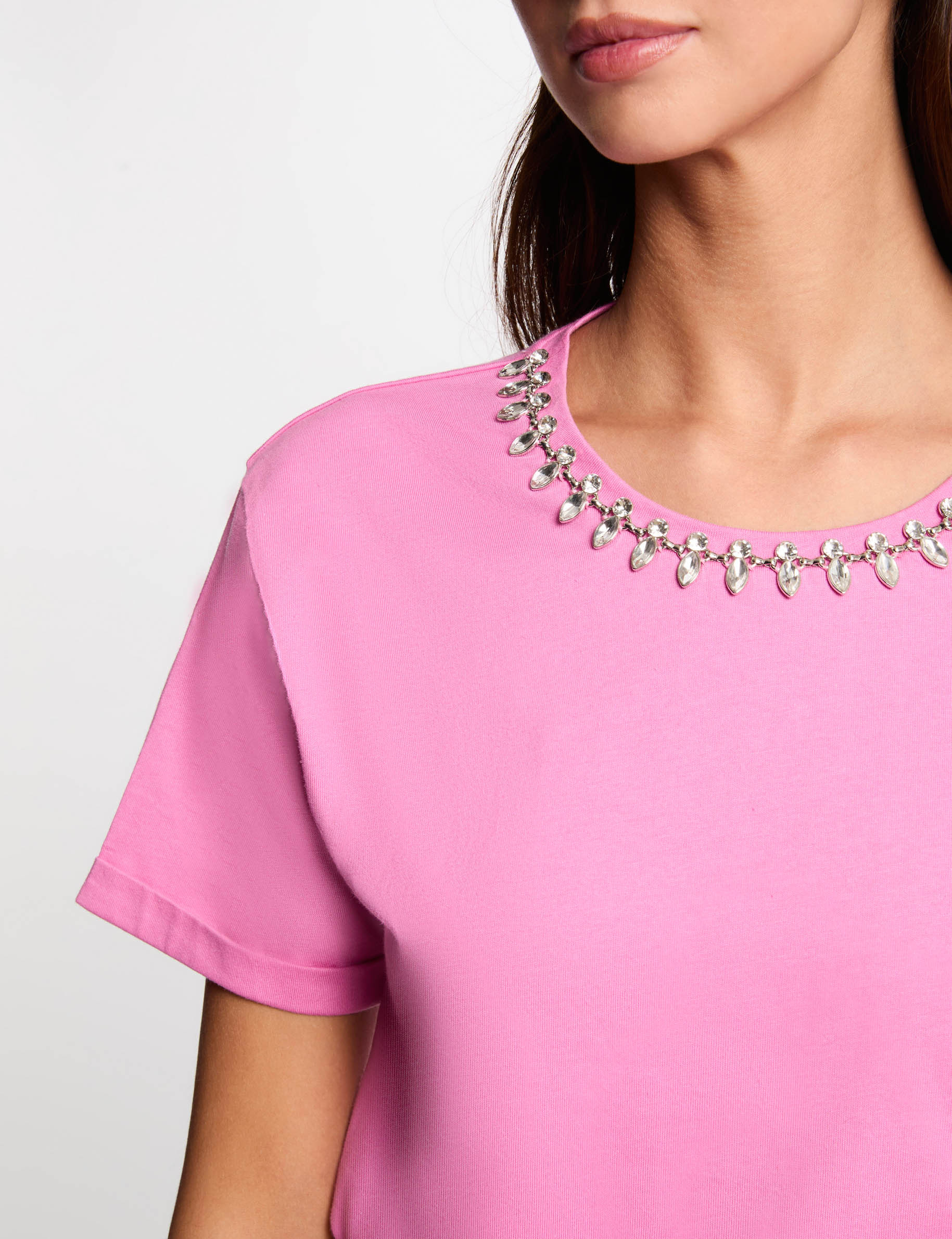 t shirt manches courtes bijoux rose femme T-shirt manches courtes bijoux rose femme