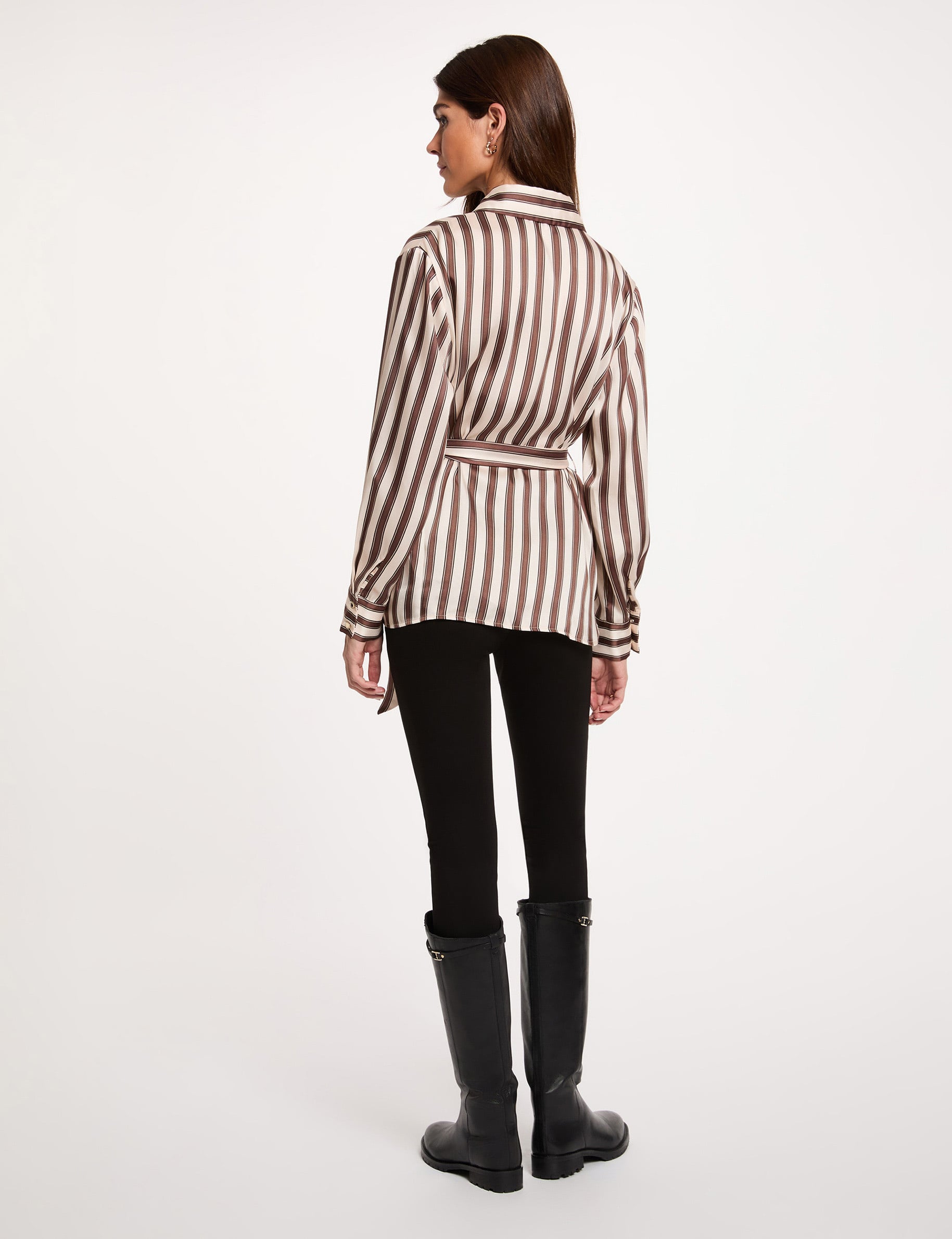Chemise ray&eacute;e ceintur&eacute;e multicolore femme