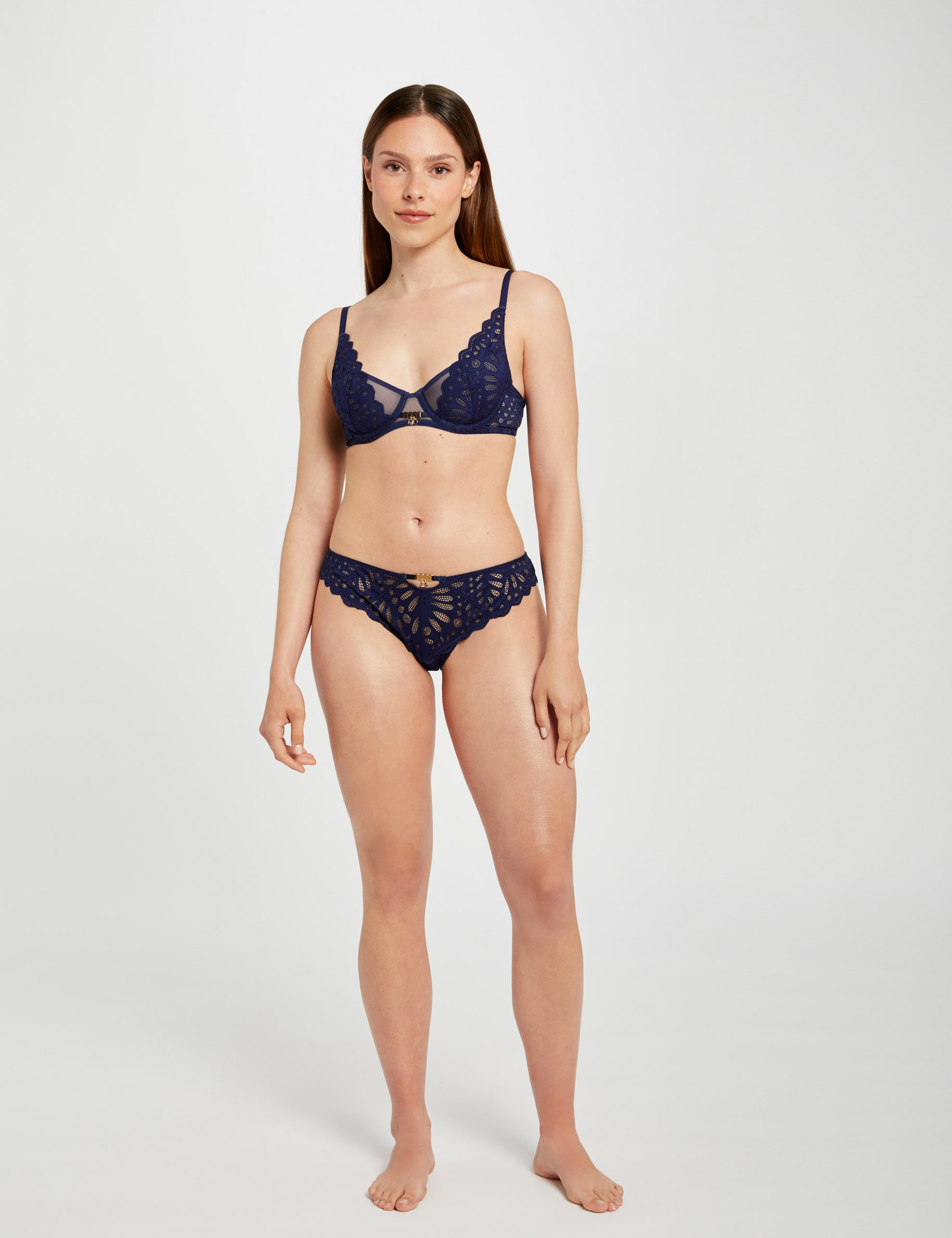 Slip en dentelle marine femme