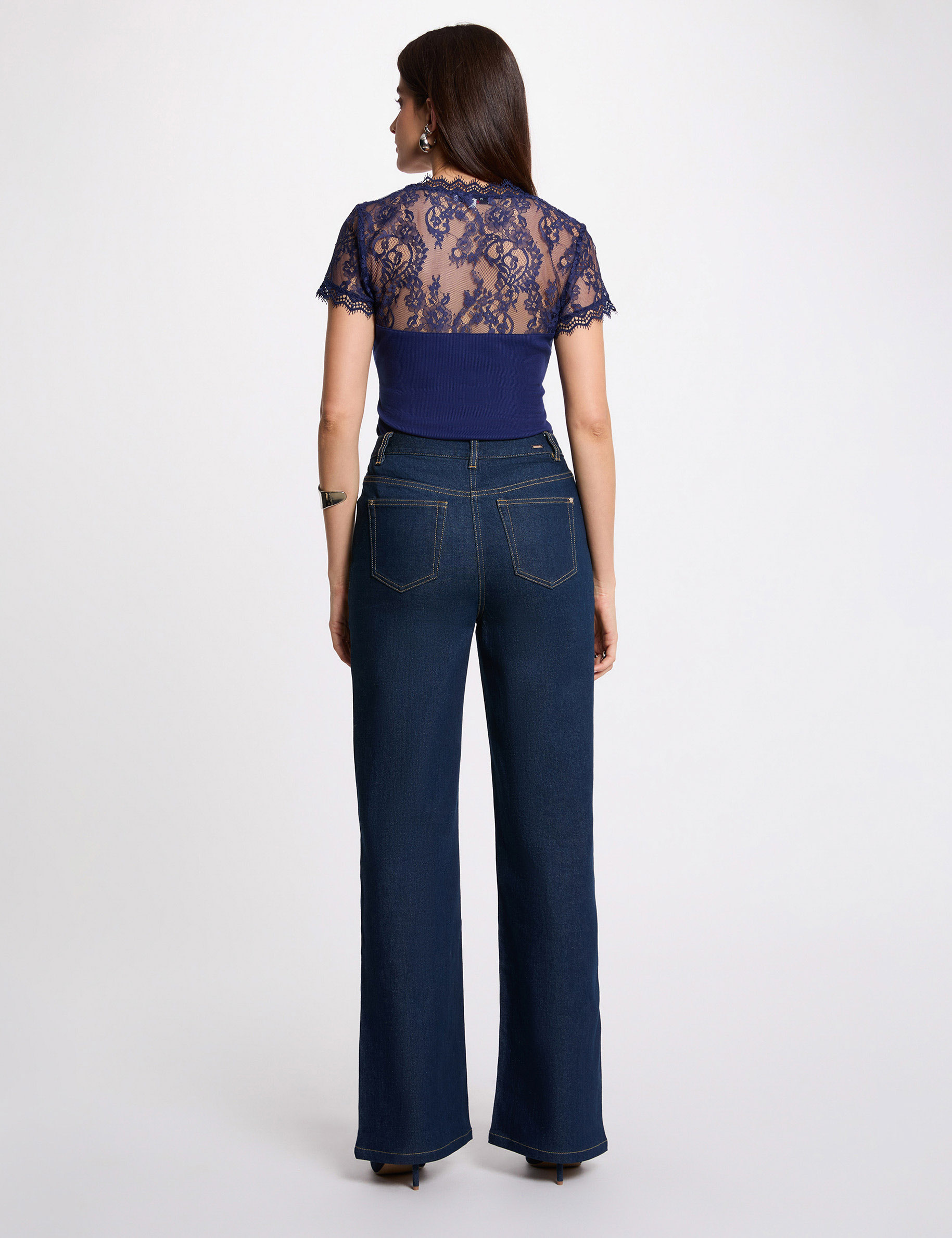 T-shirt manches courtes &agrave; dentelle bleu marine femme