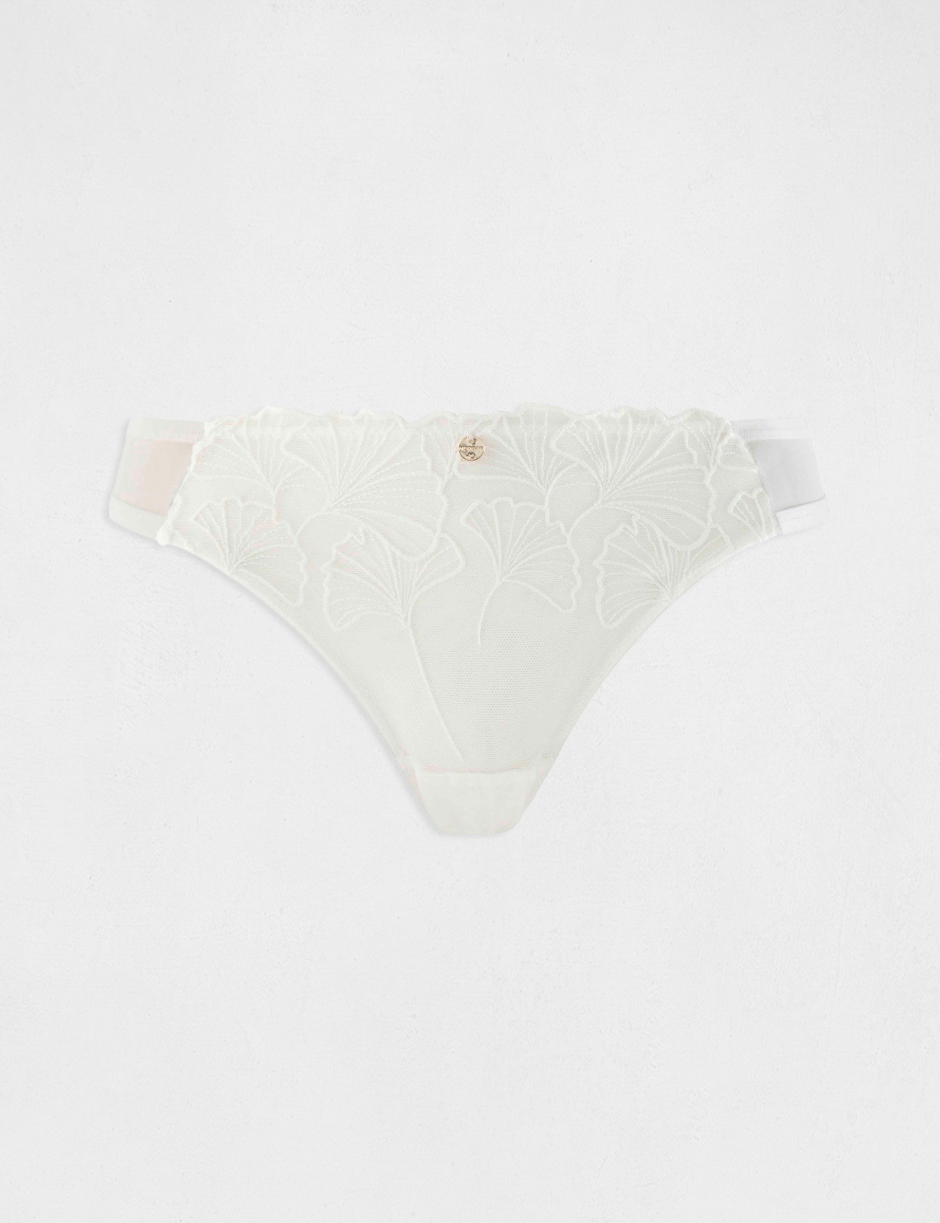 slip en dentelle ivoire femme Slip en dentelle ivoire femme