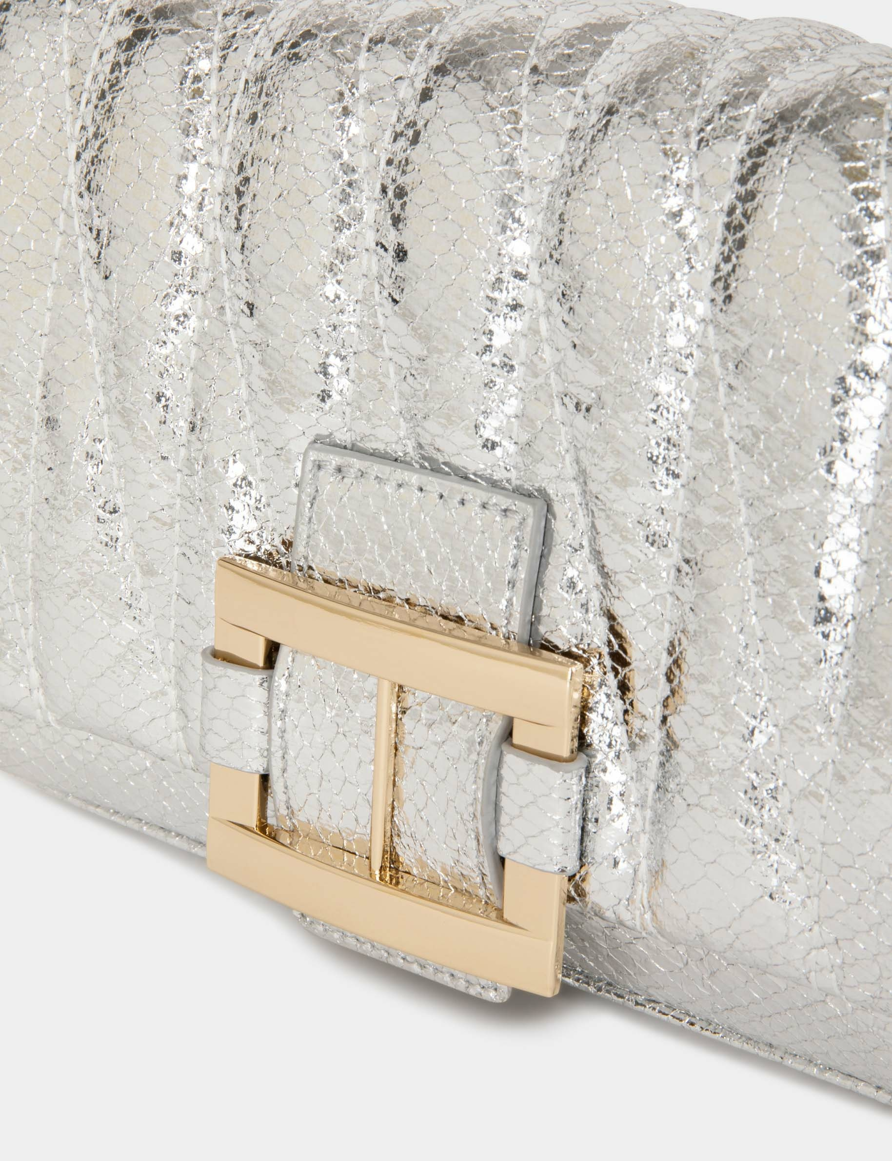 Sac matelassé avec boucle argente femme Sac matelassé avec boucle argente femme