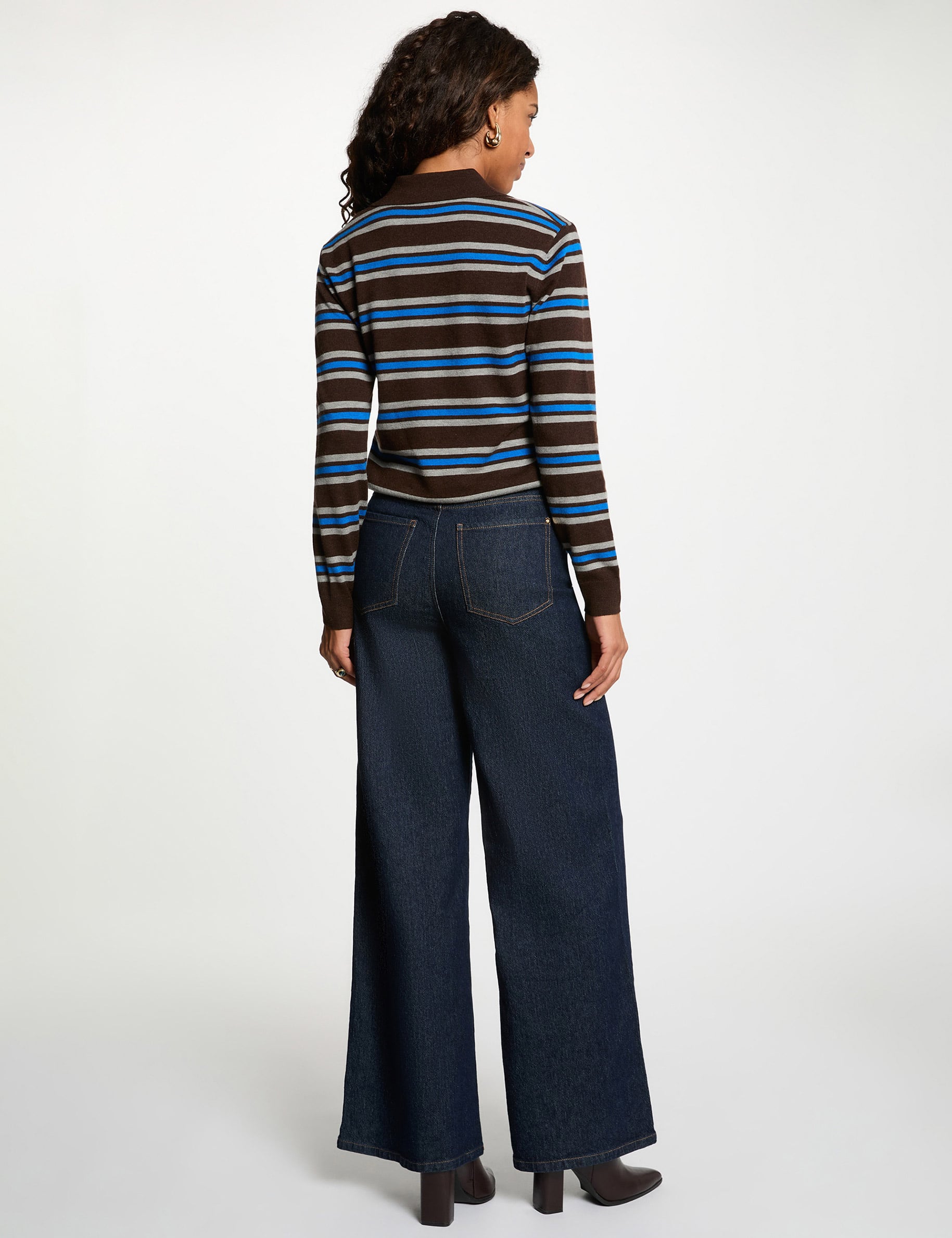 Pull col &agrave; revers marron fonc&eacute; femme