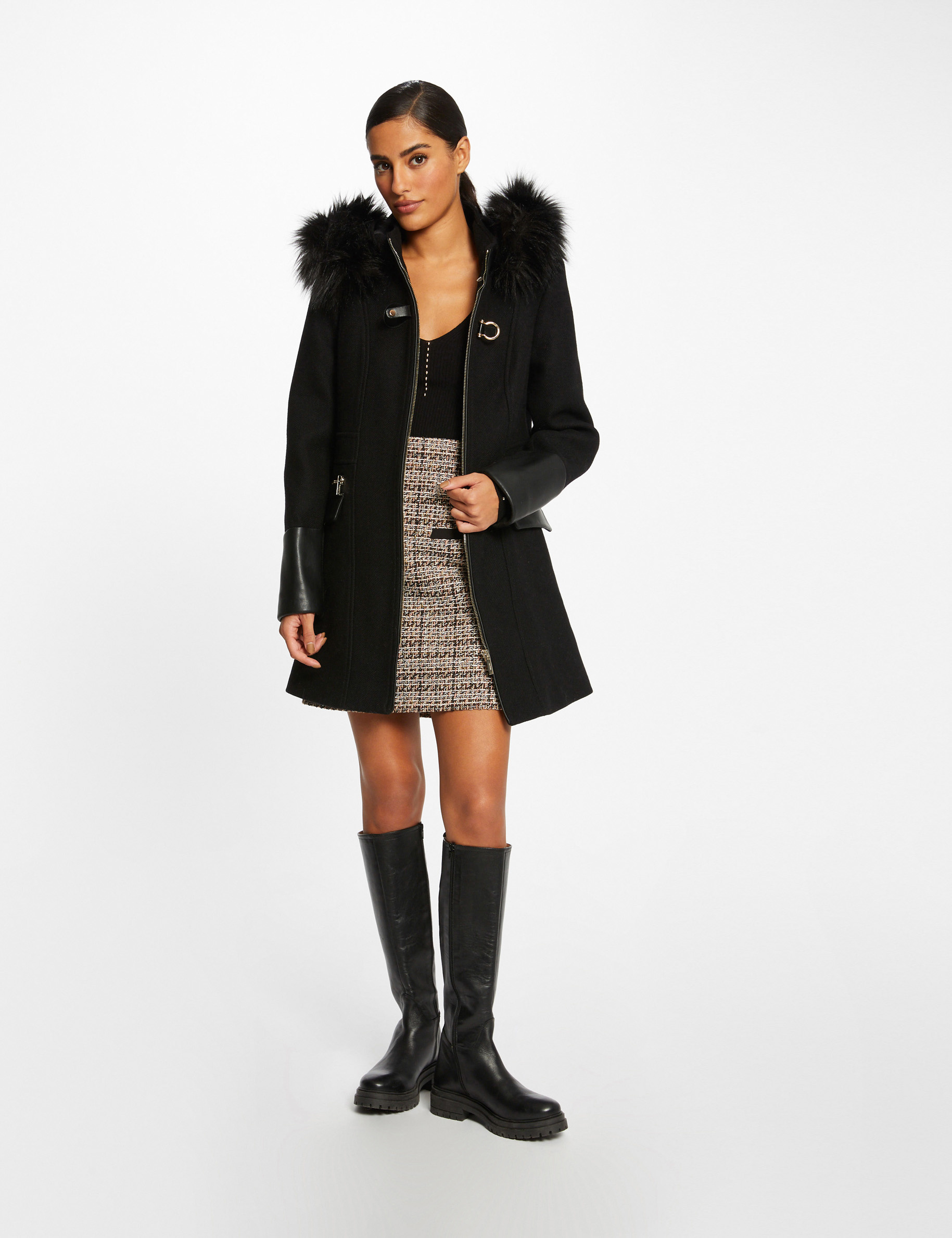 Manteau droit zippé à capuche noir femme Manteau droit zippé à capuche noir femme