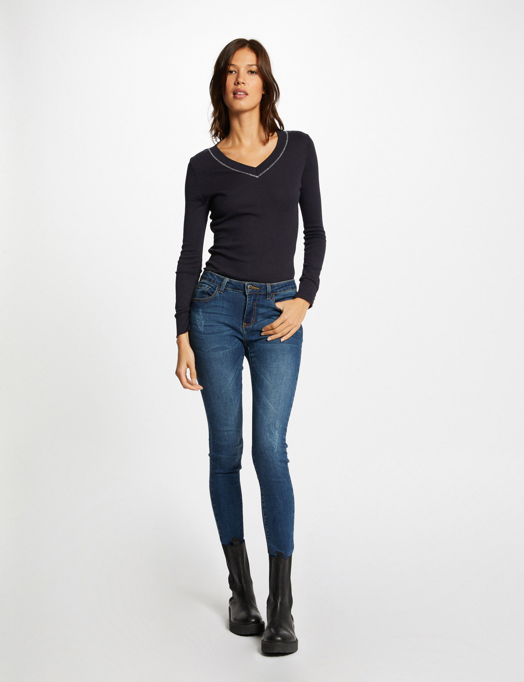 T-shirt manches longues avec col en V marine femme T-shirt manches longues avec col en V marine femme