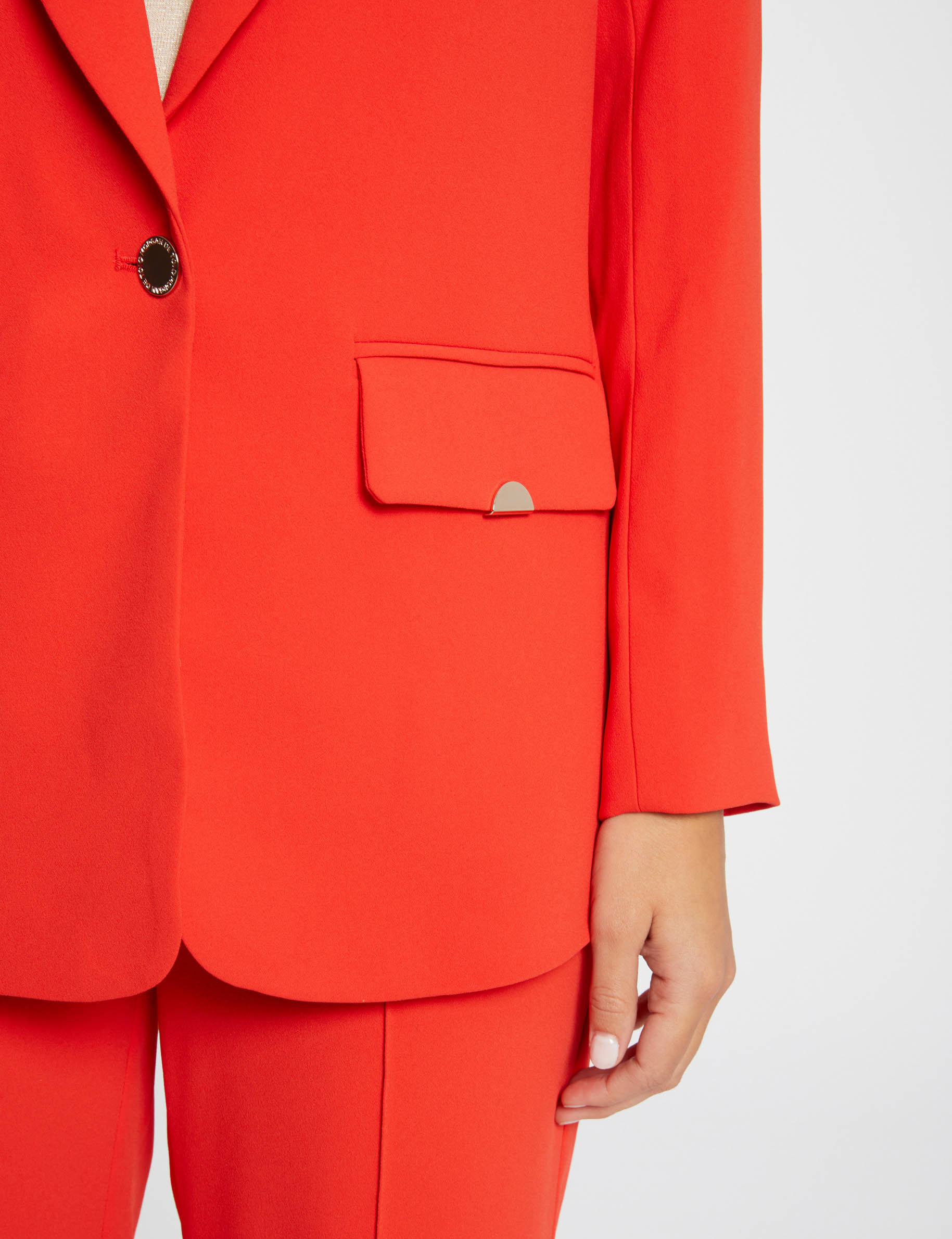 blazer fluide boutonnee orange fonce femme Blazer fluide boutonnée orange foncé femme