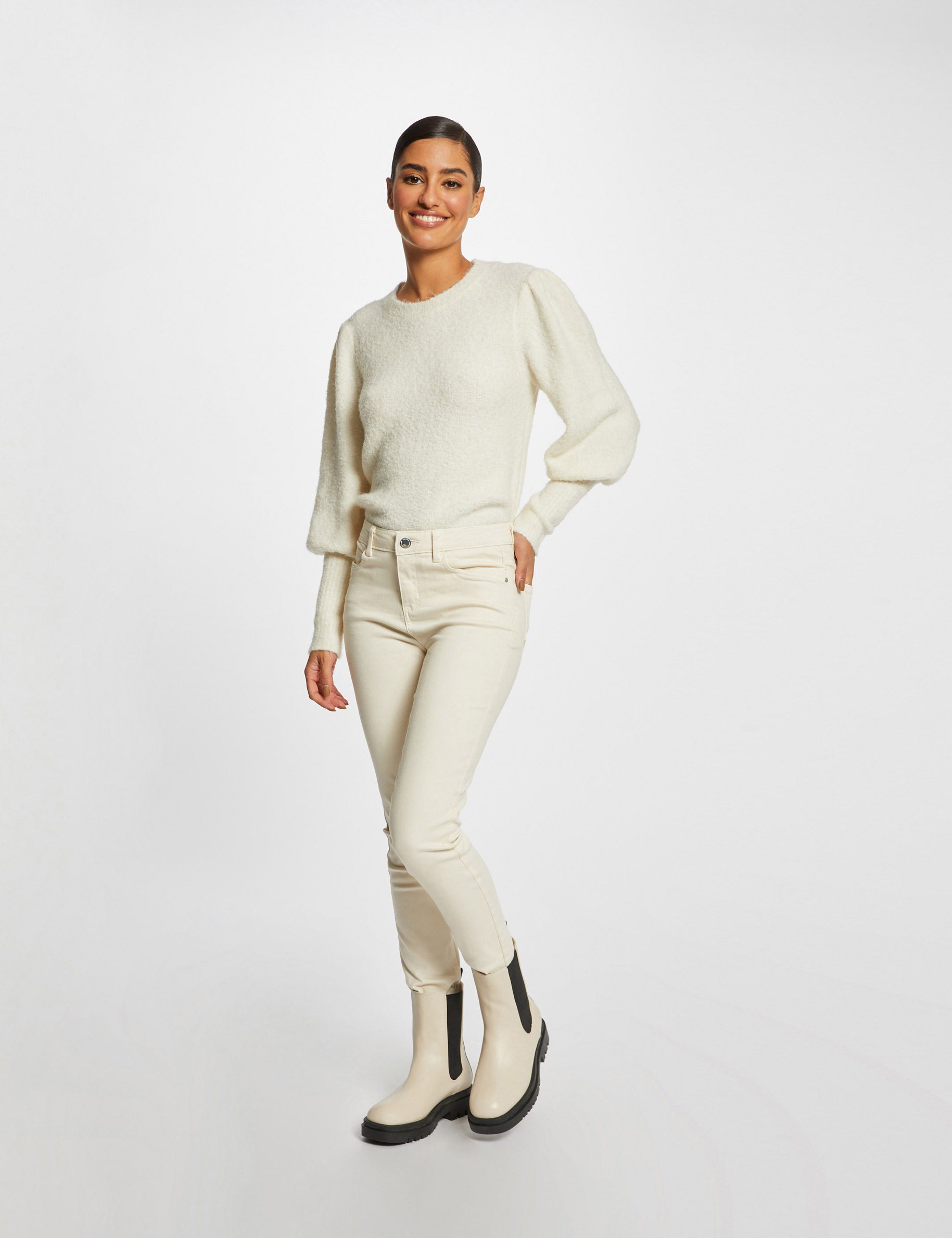 Pull manches longues avec col rond ivoire femme Pull manches longues avec col rond ivoire femme