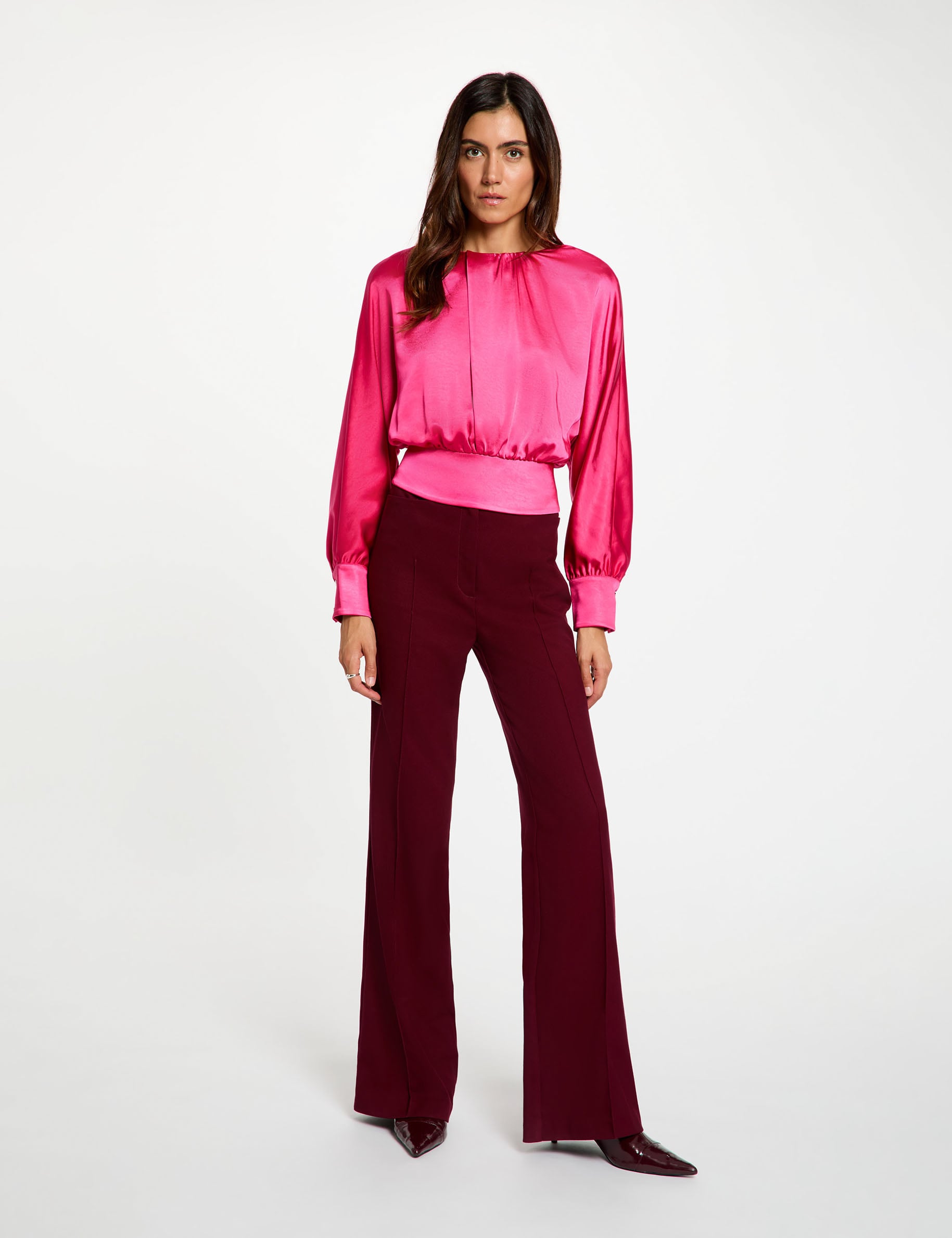 Blouse satin&eacute;e manches longues rose vif femme