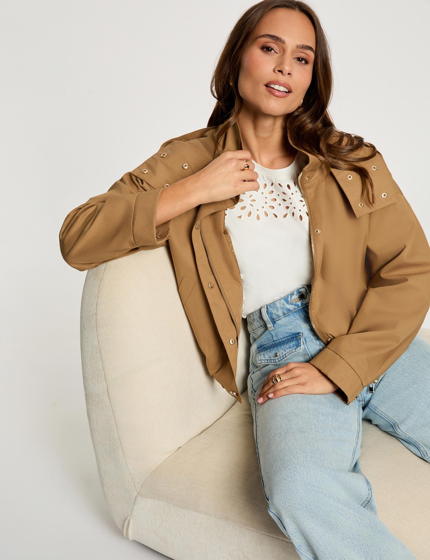 Blouson court col montant camel femme