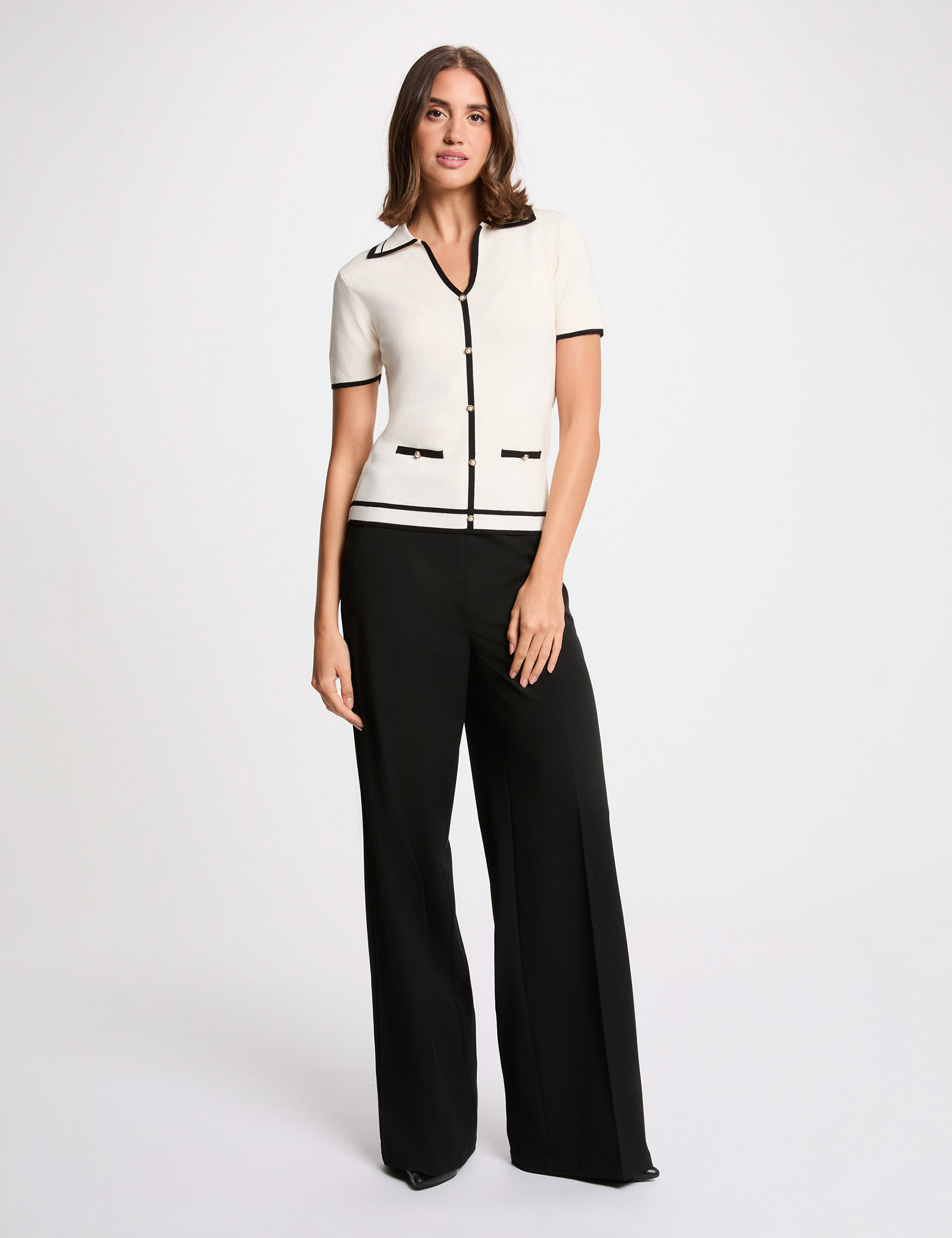 Pull ajust&eacute; ray&eacute; ivoire femme