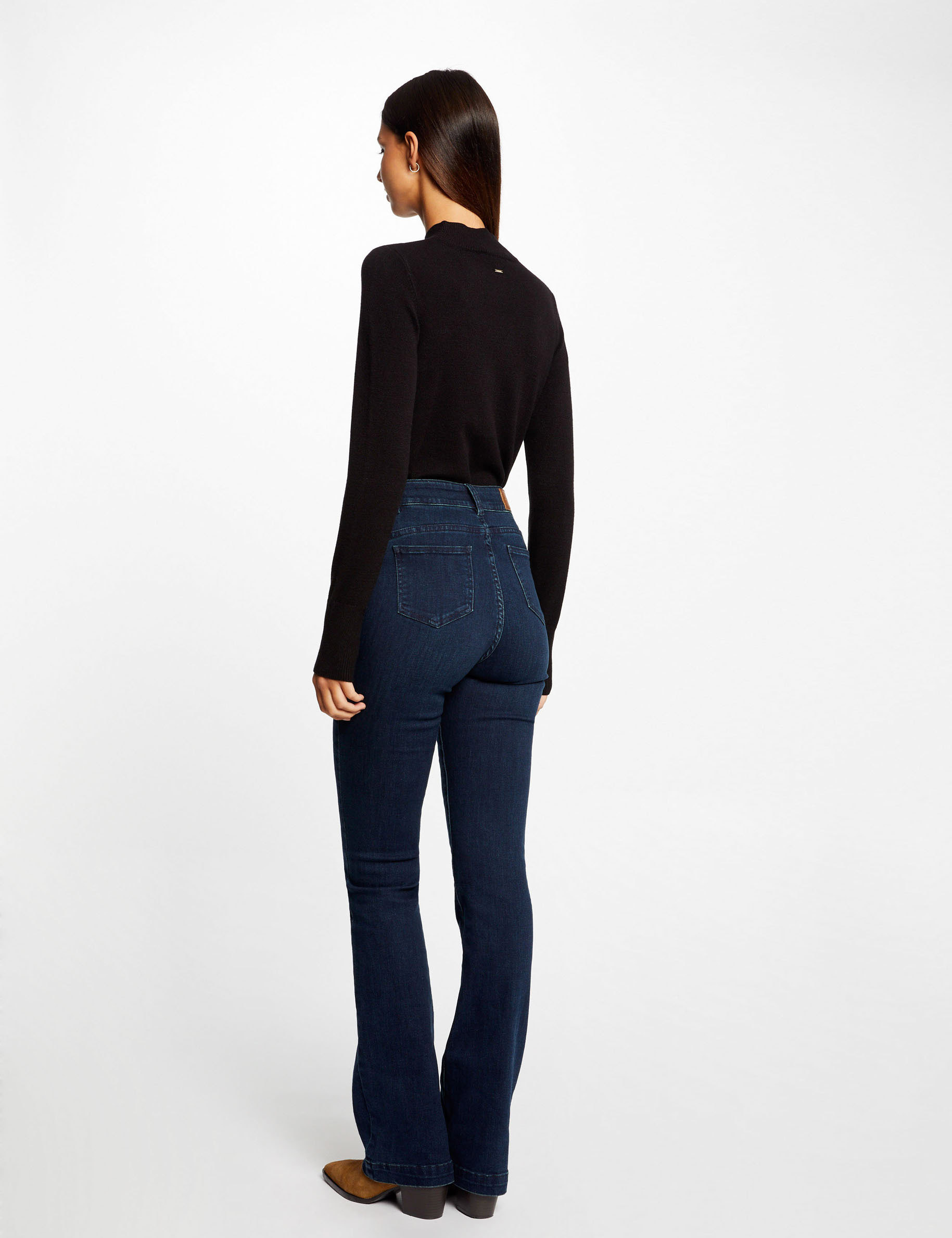 pull manches longues boutons decoratifs noir femme Pull manches longues boutons décoratifs noir femme