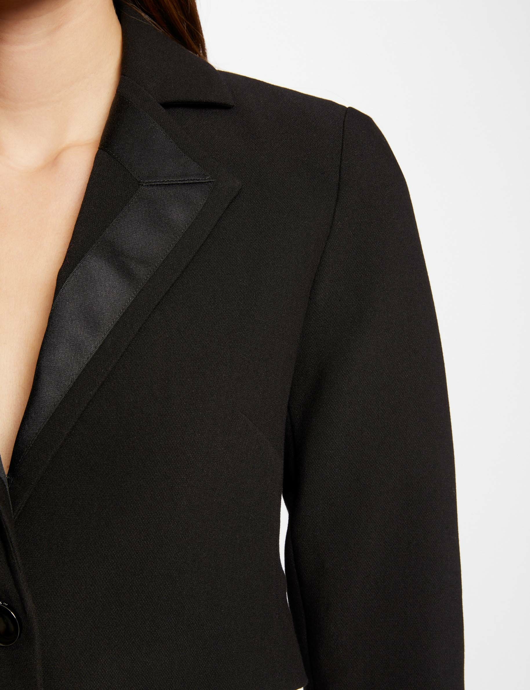 Veste courte smocking col satin noir femme