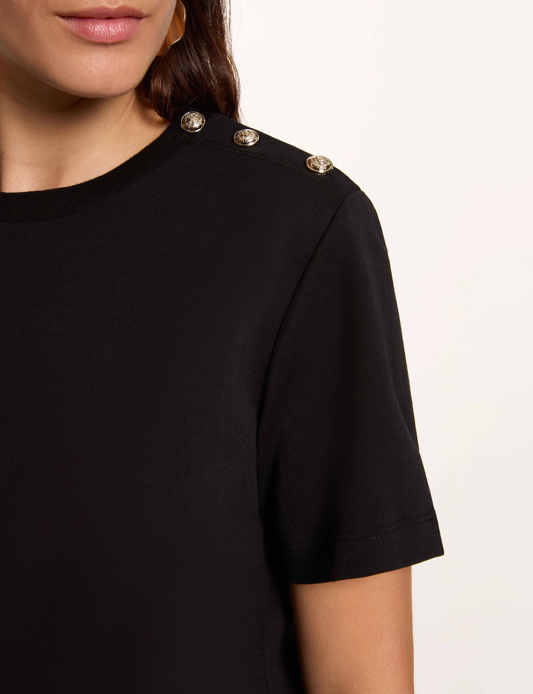 T-shirt col rond boutons noir femme