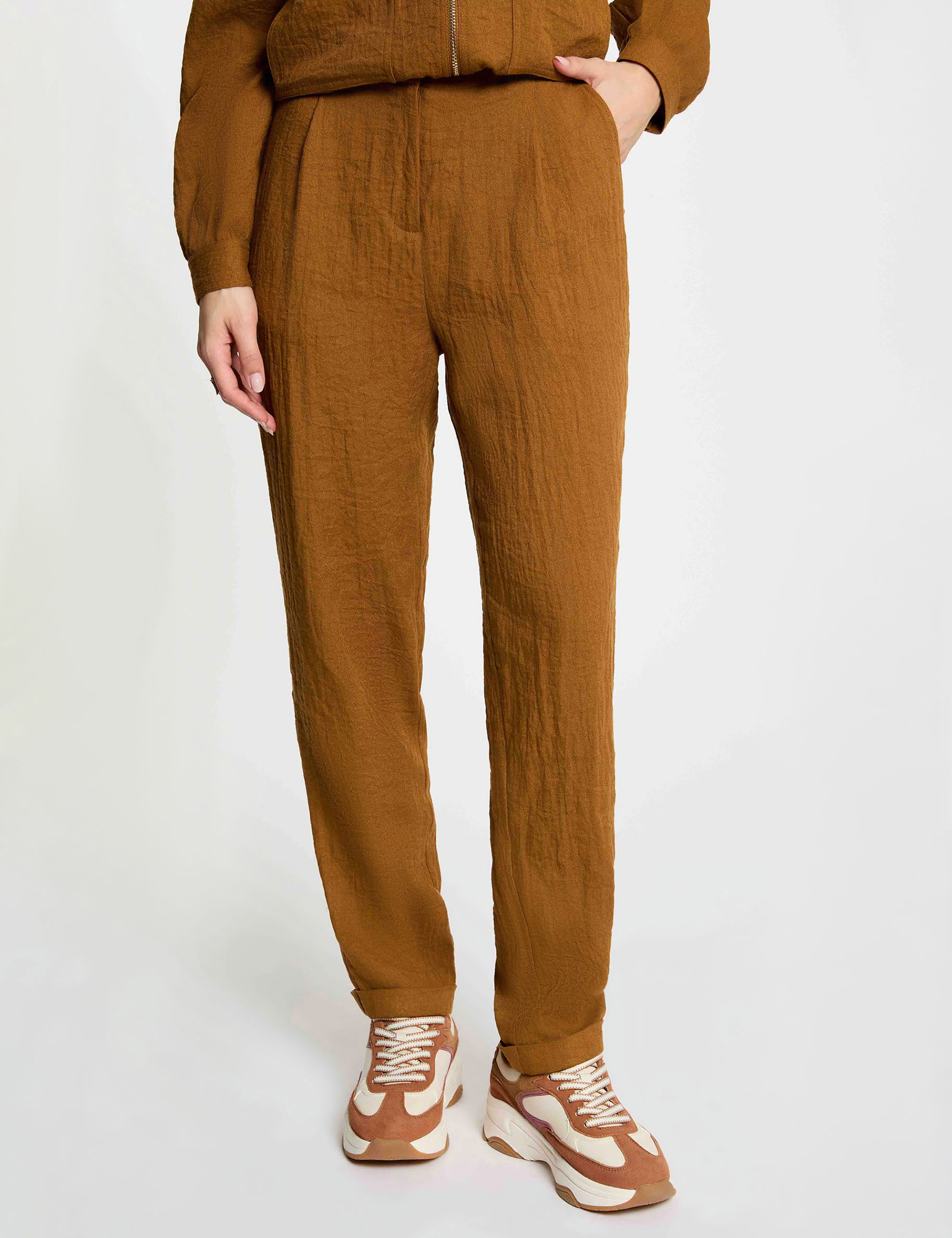 Pantalon carotte taille haute camel femme