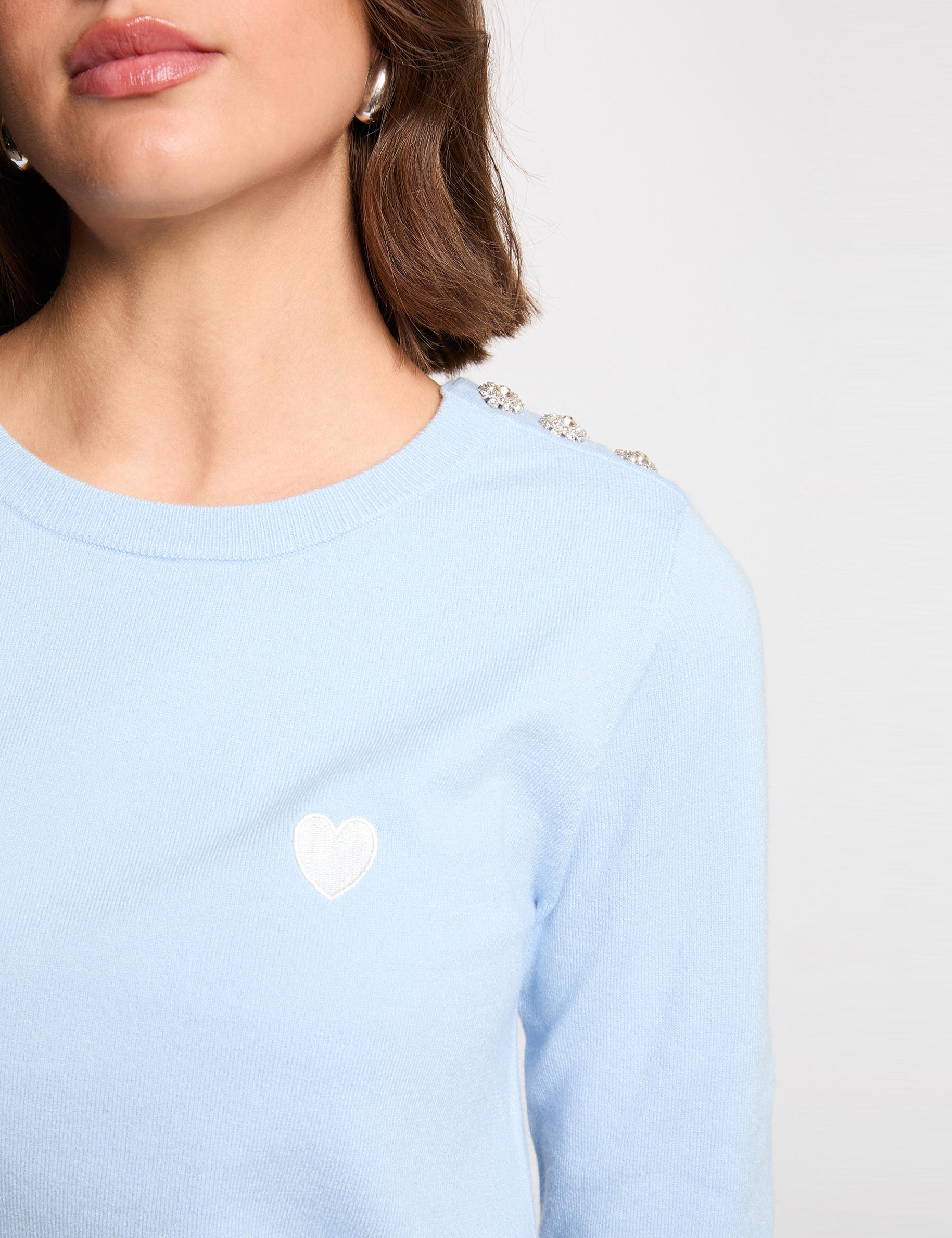 Pull col rond et boutons bleu ciel femme