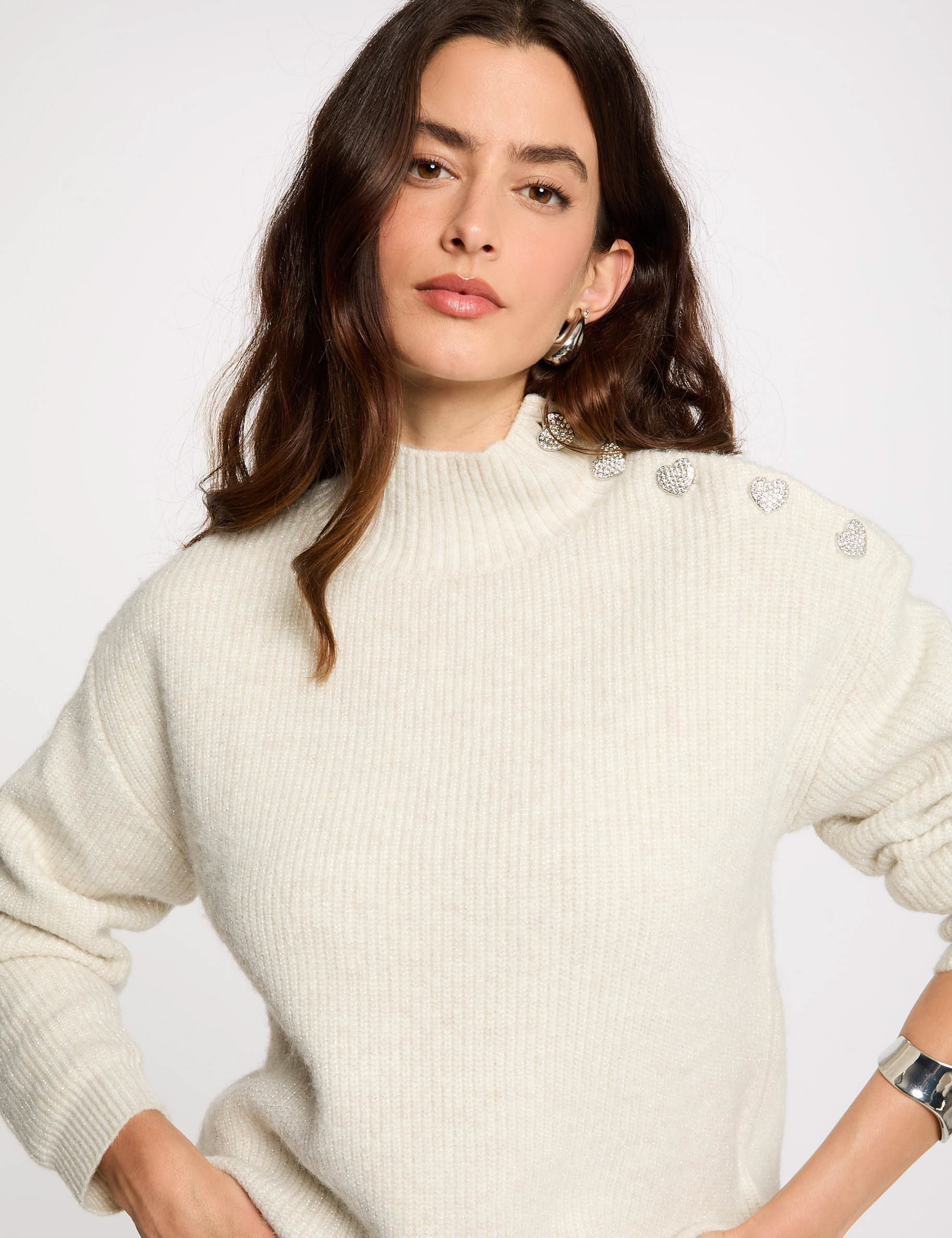 Pull manches longues avec boutons ivoire femme