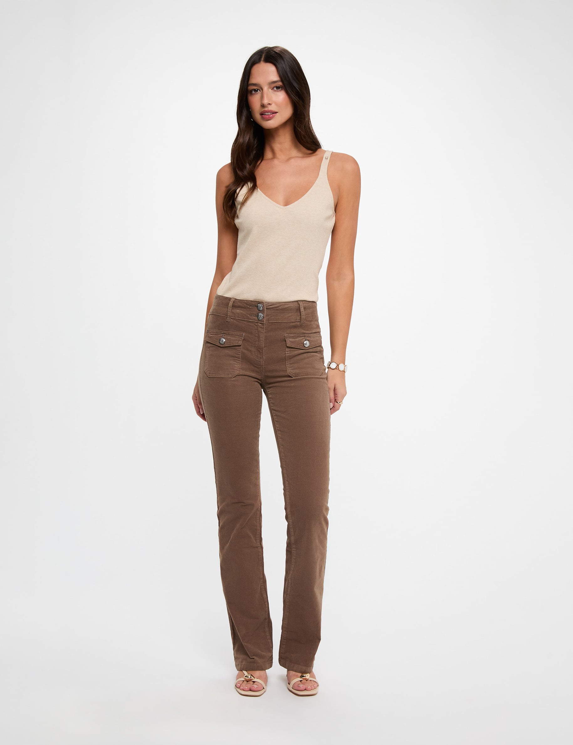D&eacute;bardeur col v beige femme