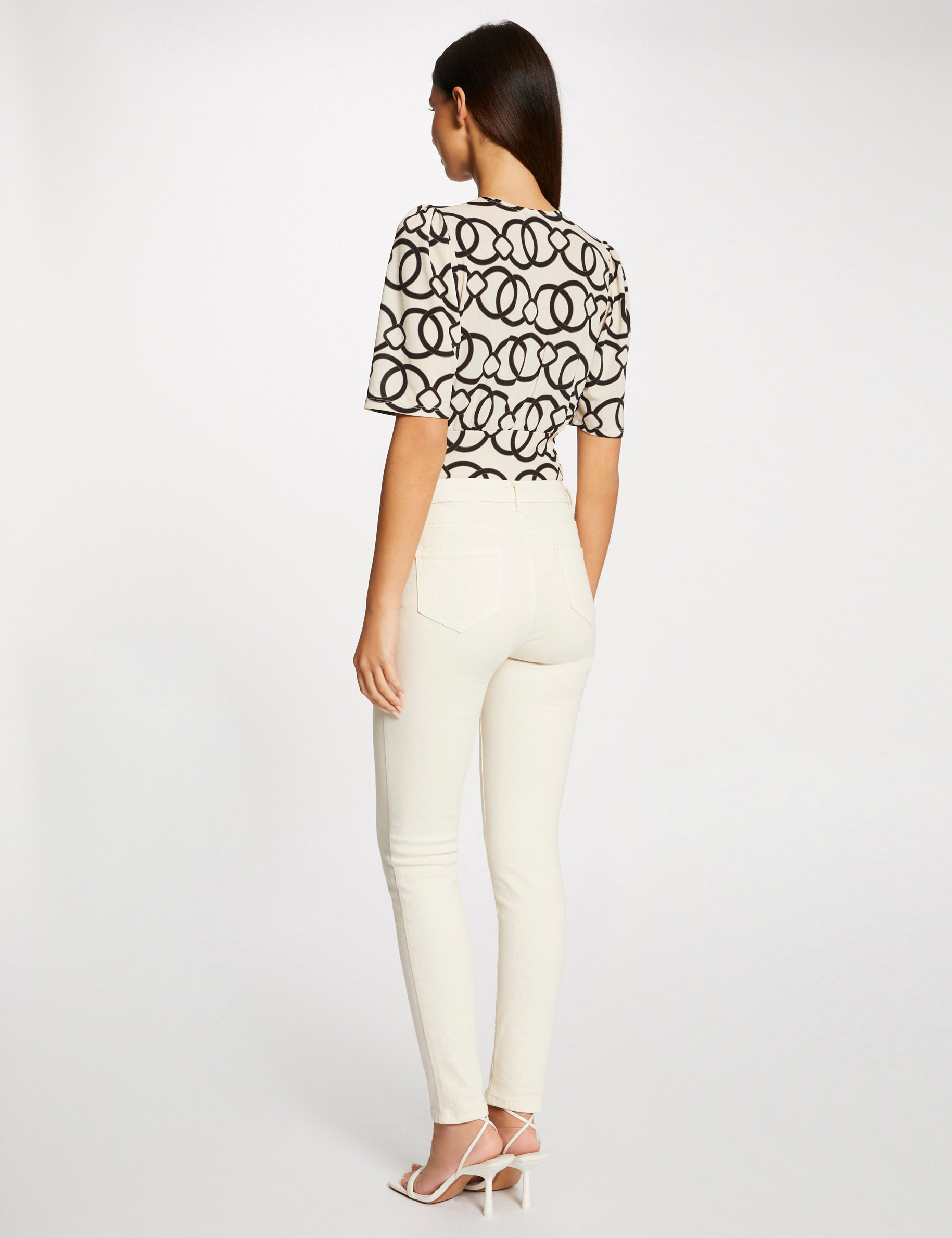 T-shirt manches courtes imprimé chaîne multico femme T-shirt manches courtes imprimé chaîne multico femme