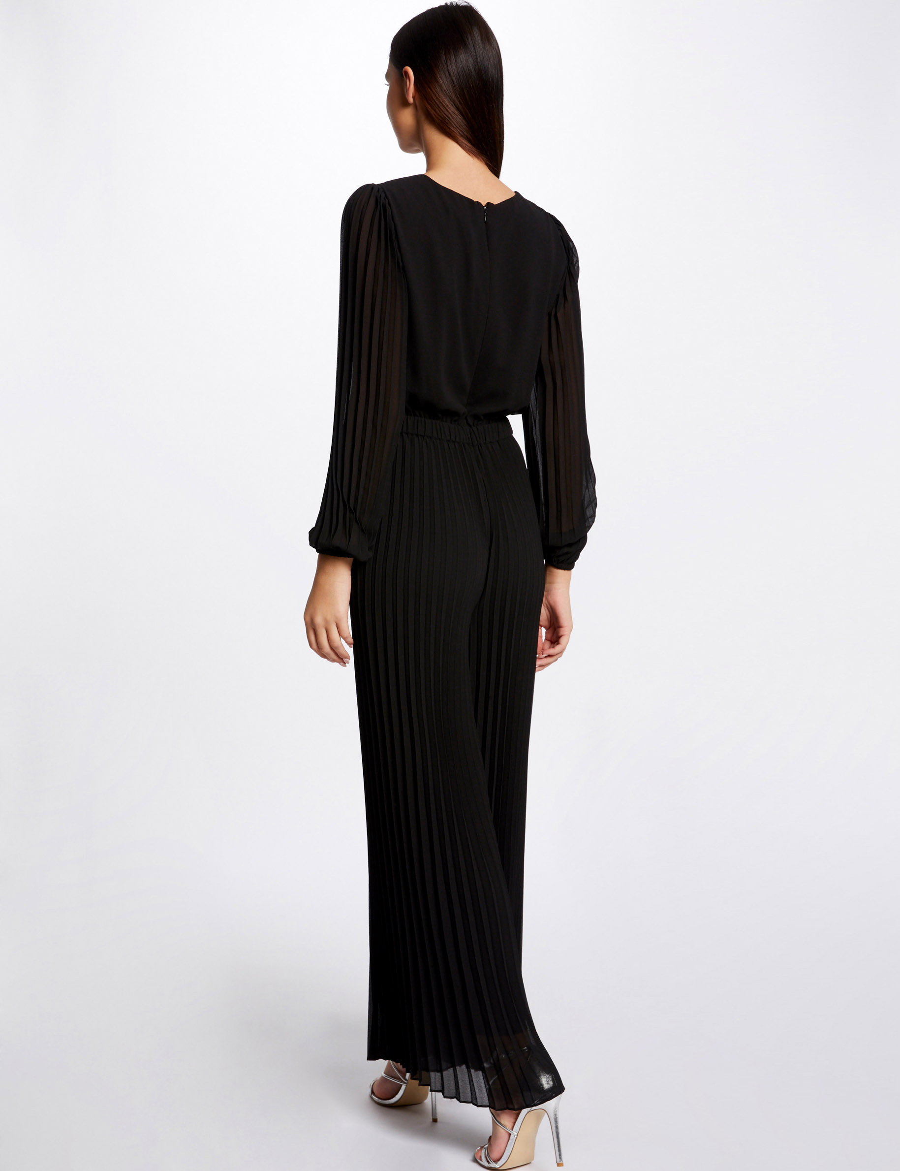 combinaison jambes larges plissee noir femme Combinaison jambes larges plissée noir femme