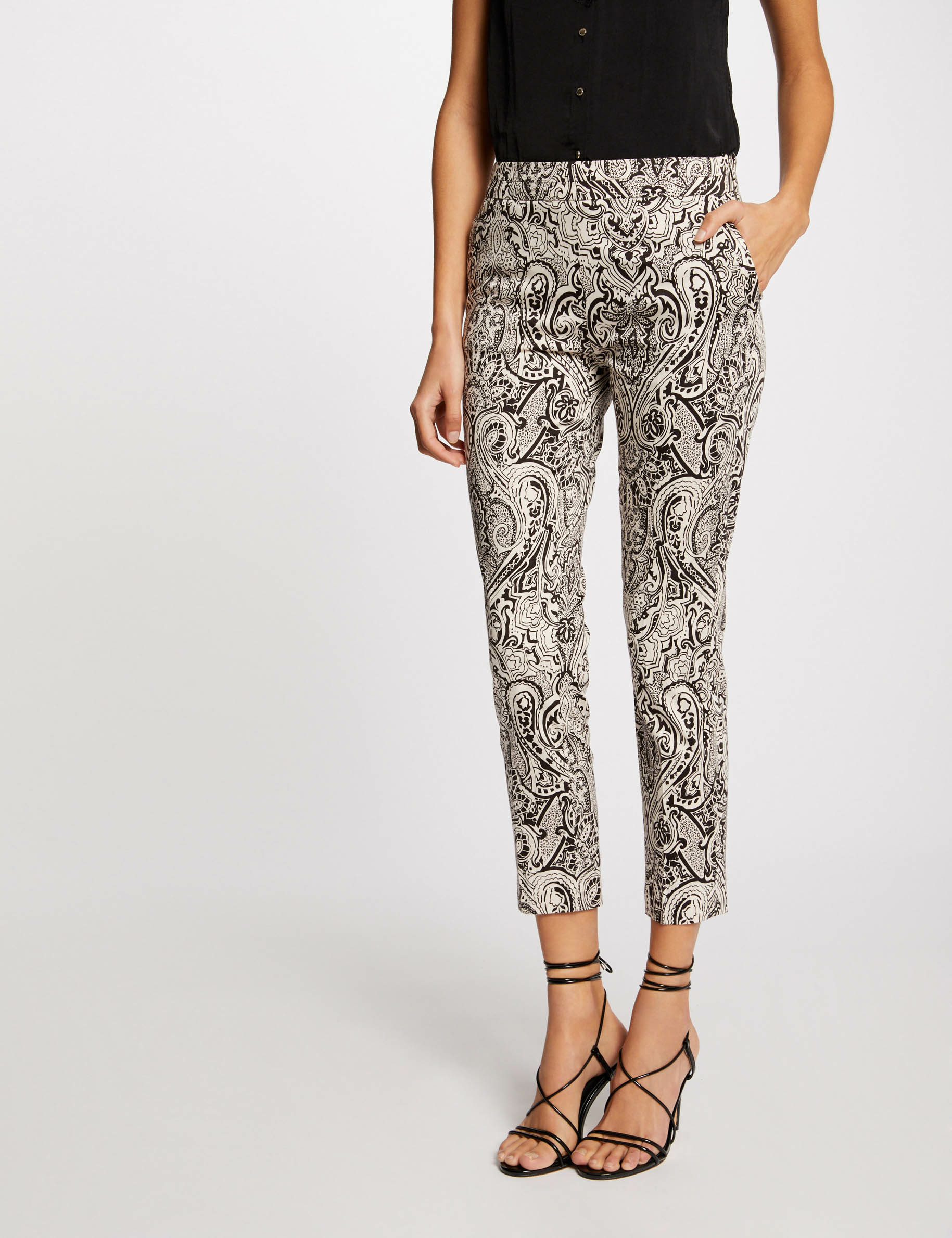 Pantalon ajusté imprimé cachemire noir femme Pantalon ajusté imprimé cachemire noir femme