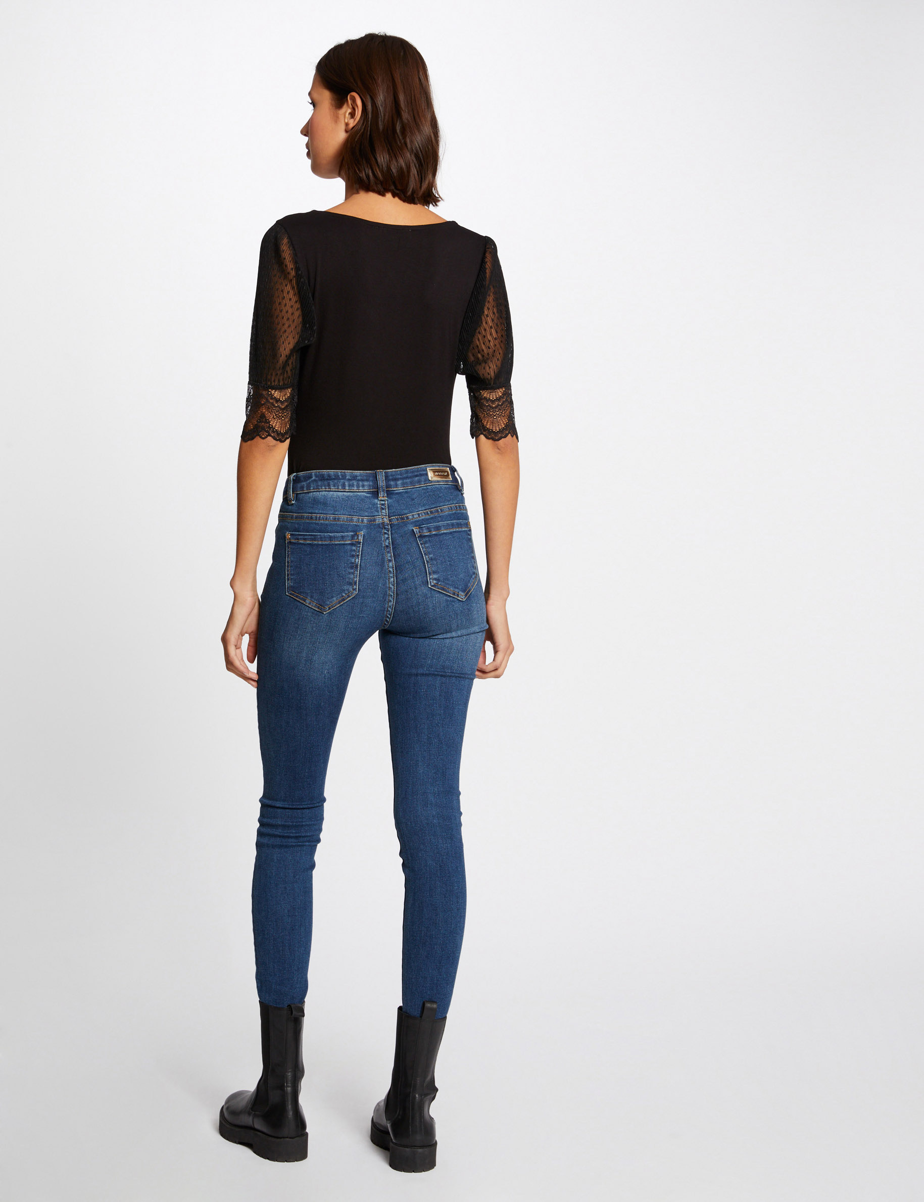 T-shirt manches 3/4 à dentelle noir femme