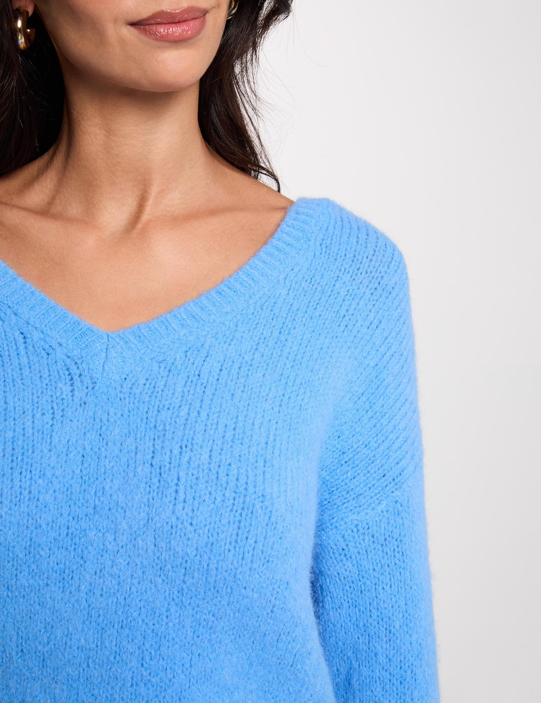 Pull col v manches longues bleu femme