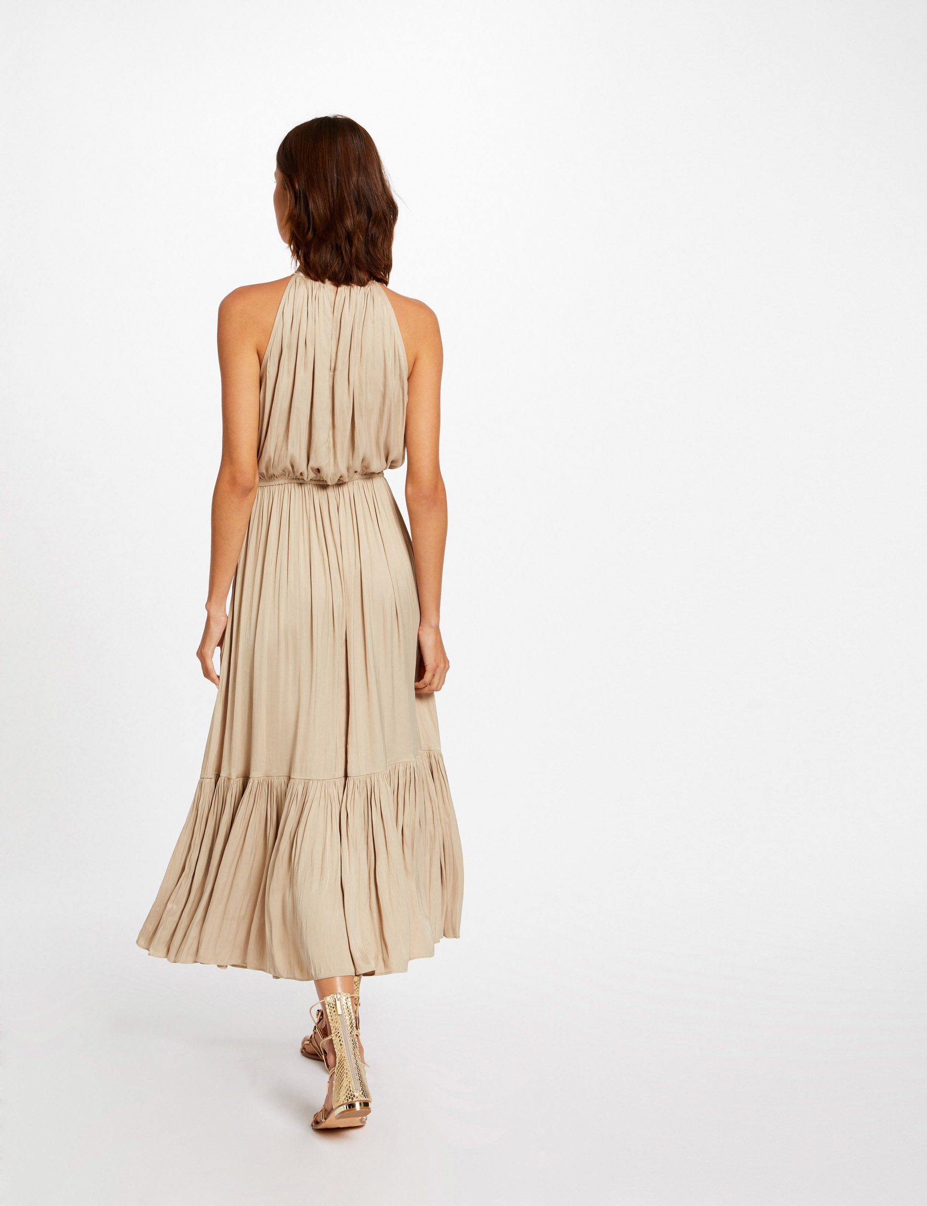 Robe longue évasée fluide sable femme Robe longue évasée fluide sable femme