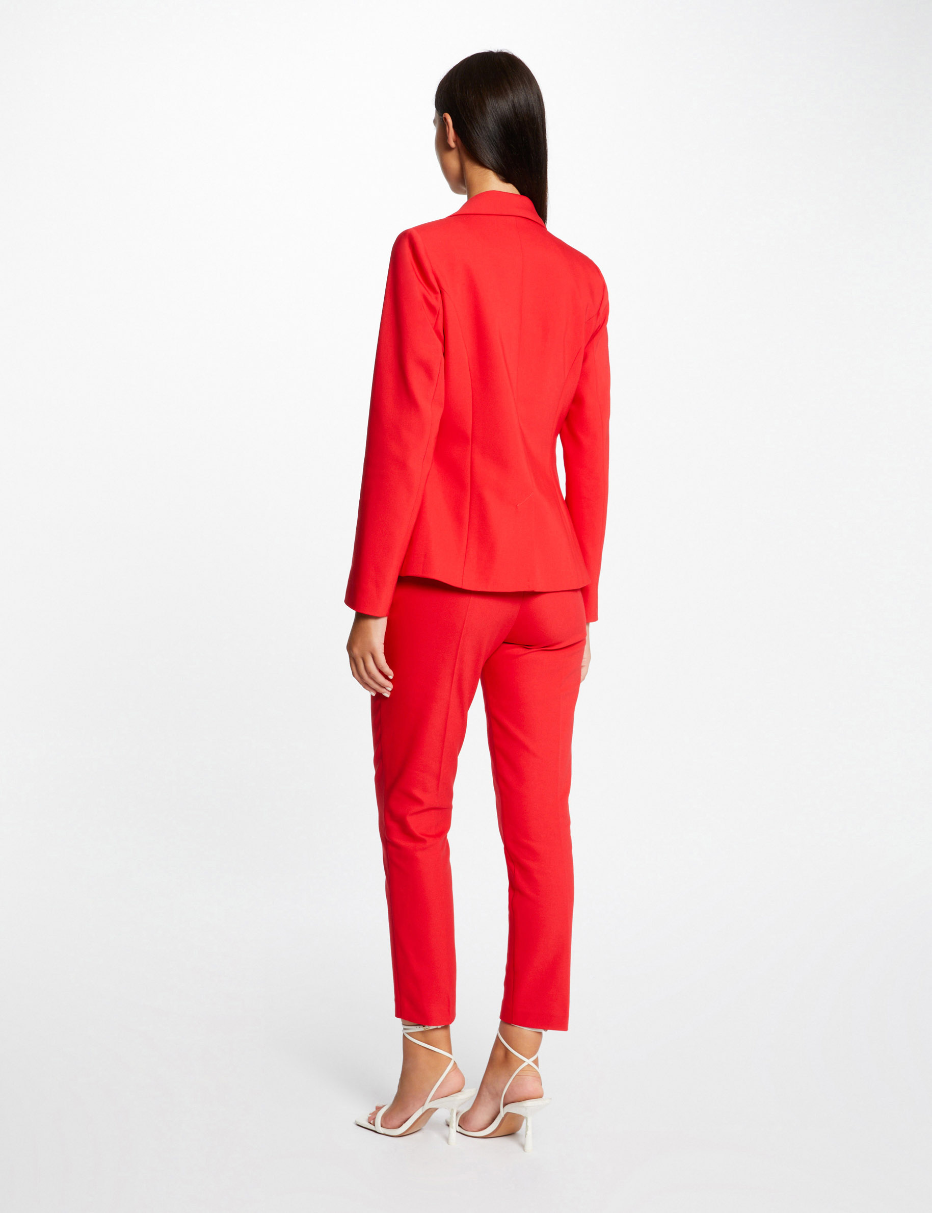 veste city cintree avec boucle rouge femme Veste city cintrée avec boucle rouge femme