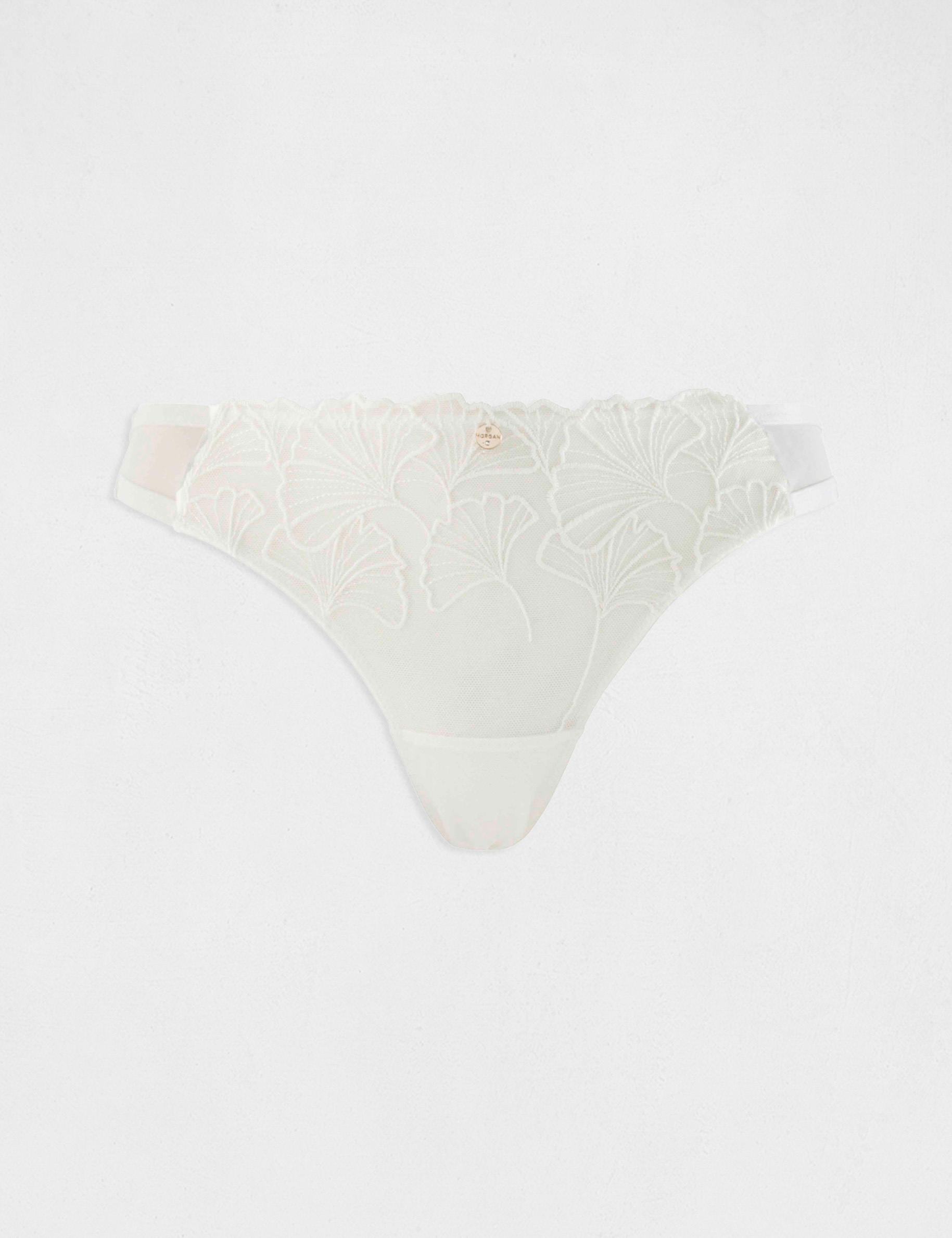 tanga en dentelle ivoire femme Tanga en dentelle ivoire femme