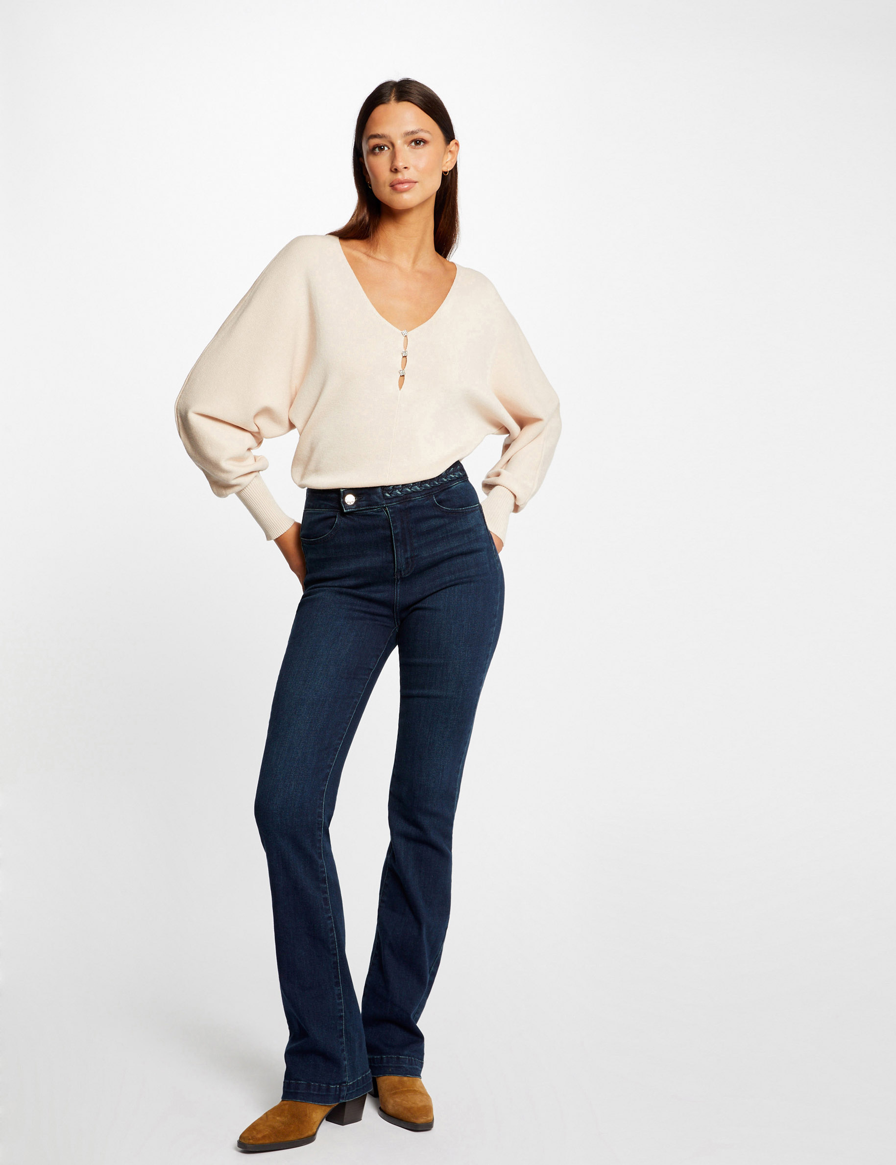 pull manches longues boutons decoratifs rose clair femme Pull manches longues boutons décoratifs rose clair femme