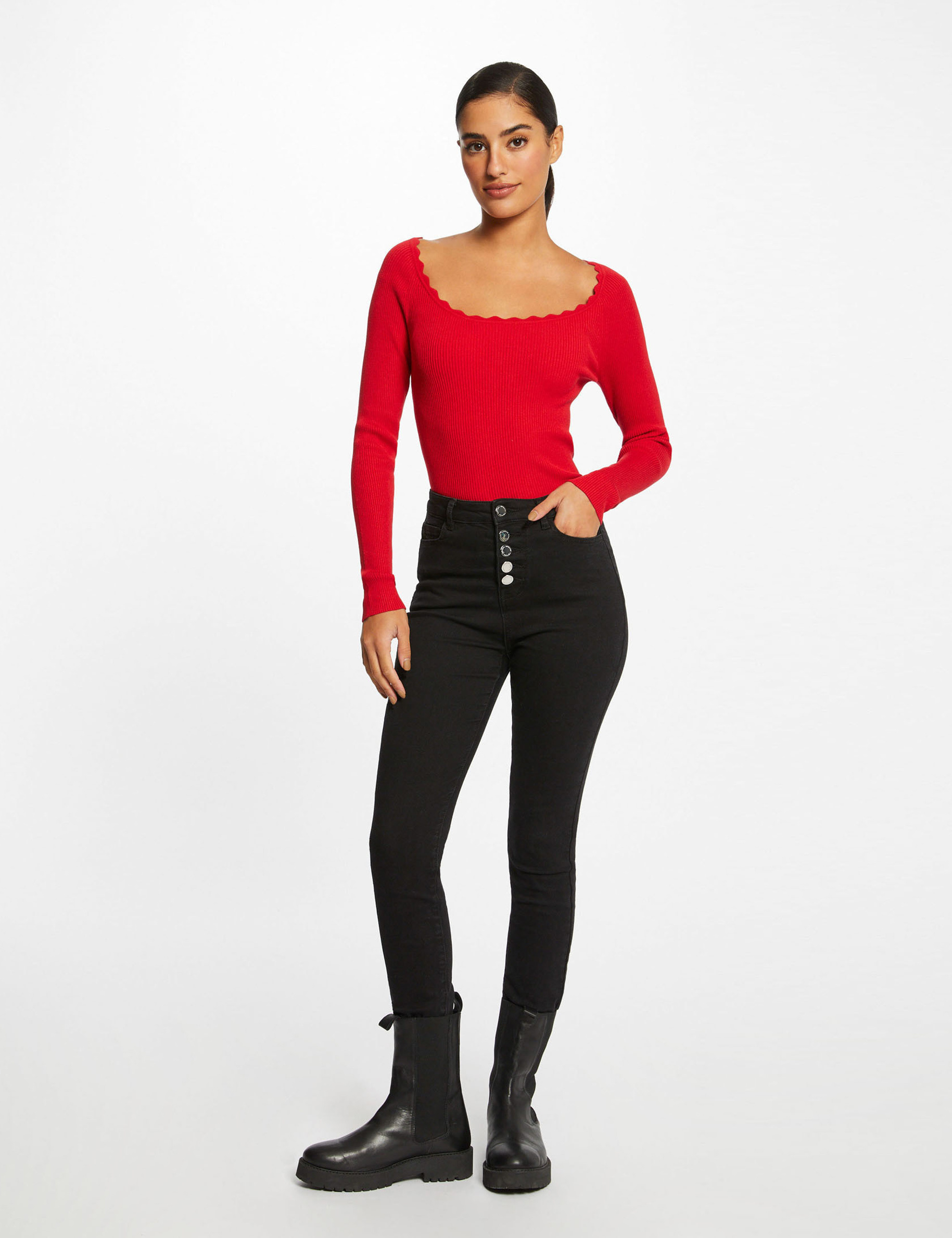 Pull manches longues avec col rond rouge femme Pull manches longues avec col rond rouge femme
