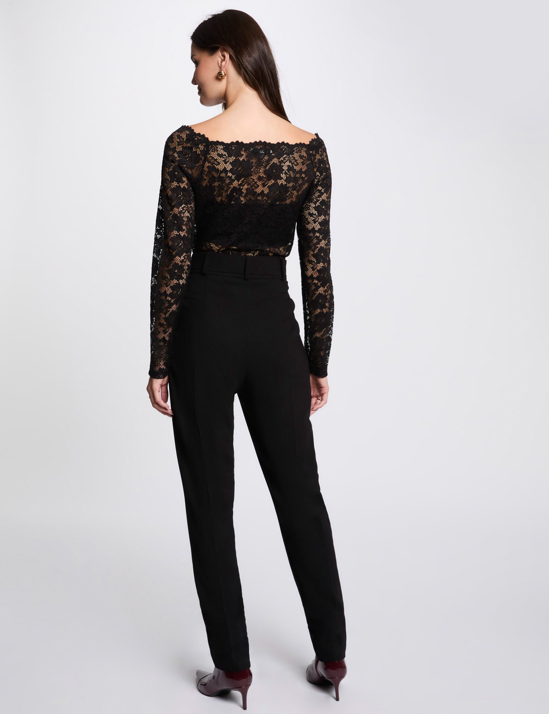 pantalon carotte a pinces noir femme Pantalon carotte à pinces noir femme