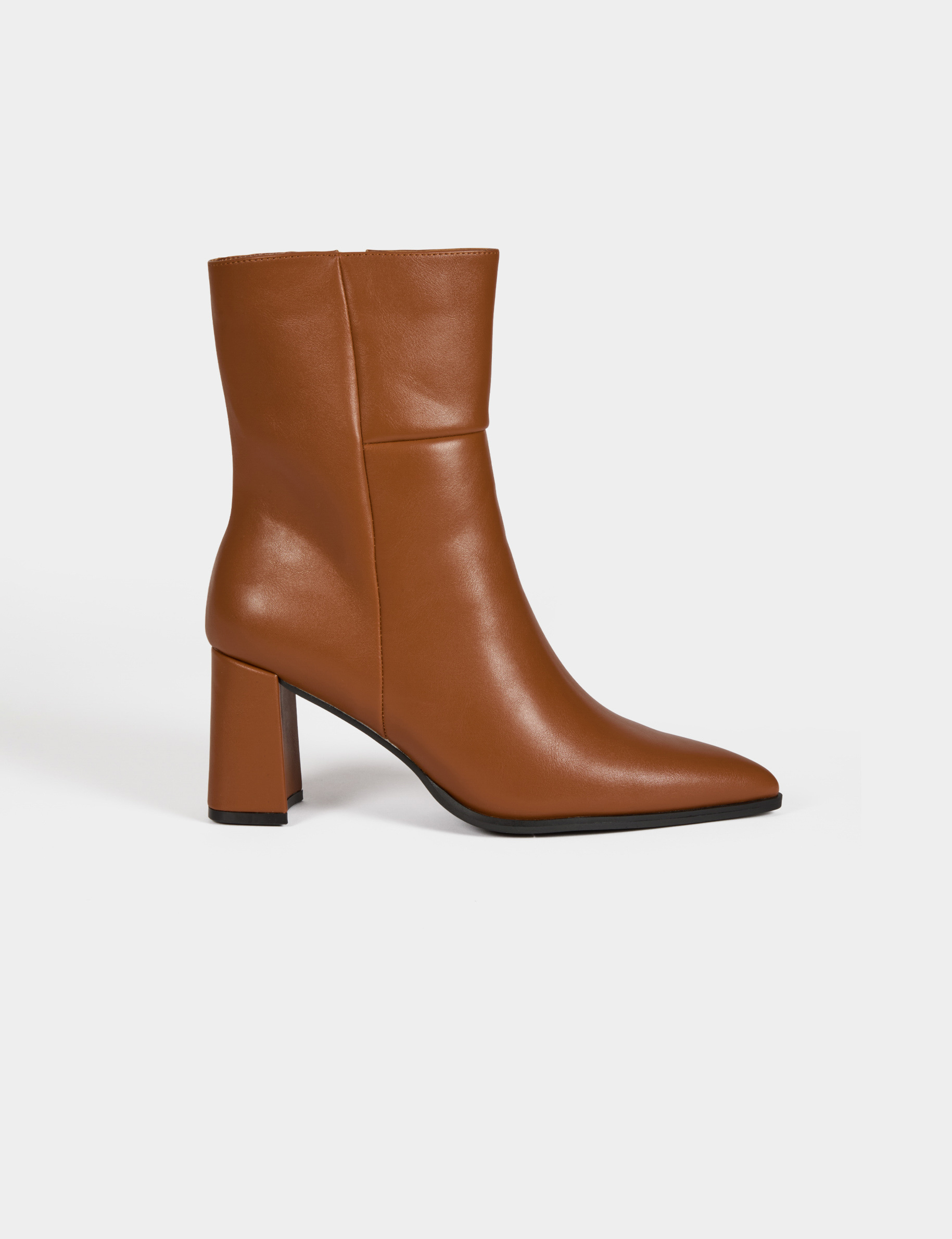 Botte courte &agrave; talon camel femme