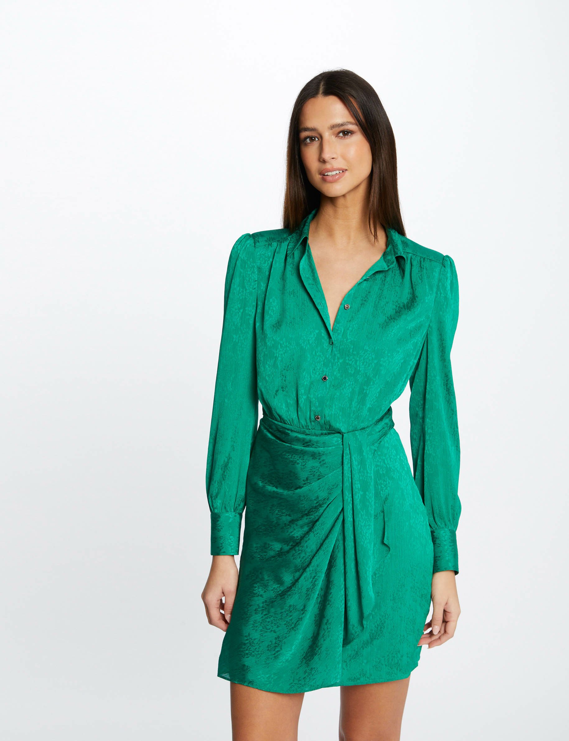 Robe droite drapée satinée imprimée vert femme